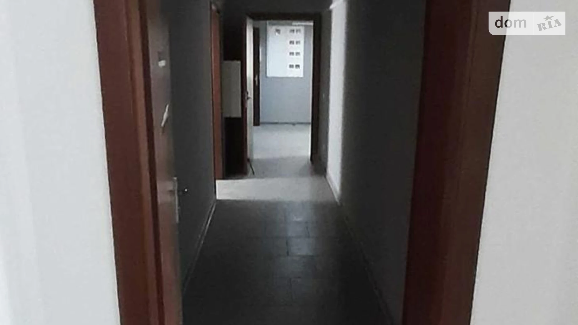 Сдается в аренду офис 122 кв. м в бизнес-центре, цена: 21960 грн - фото 5