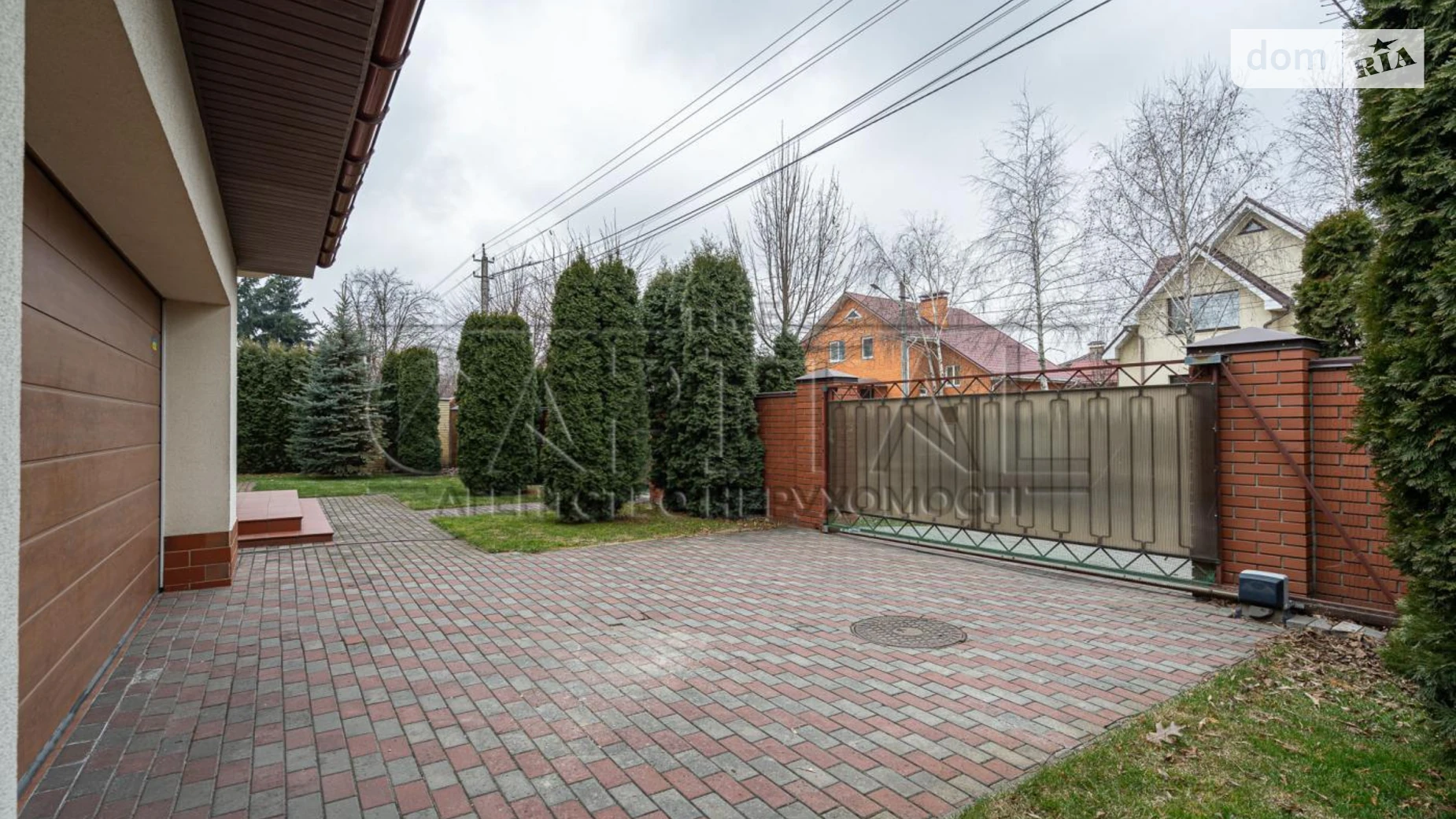 Сдается в аренду дом на 2 этажа 307 кв. м с верандой, цена: 2000 $ - фото 5