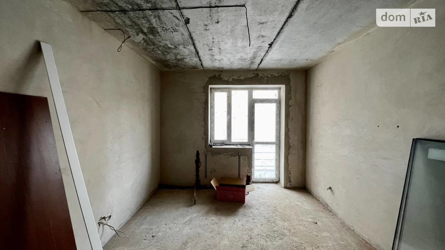 Продается 2-комнатная квартира 56.8 кв. м в Ивано-Франковске, ул. Миколайчука Ивана, 6 - фото 2