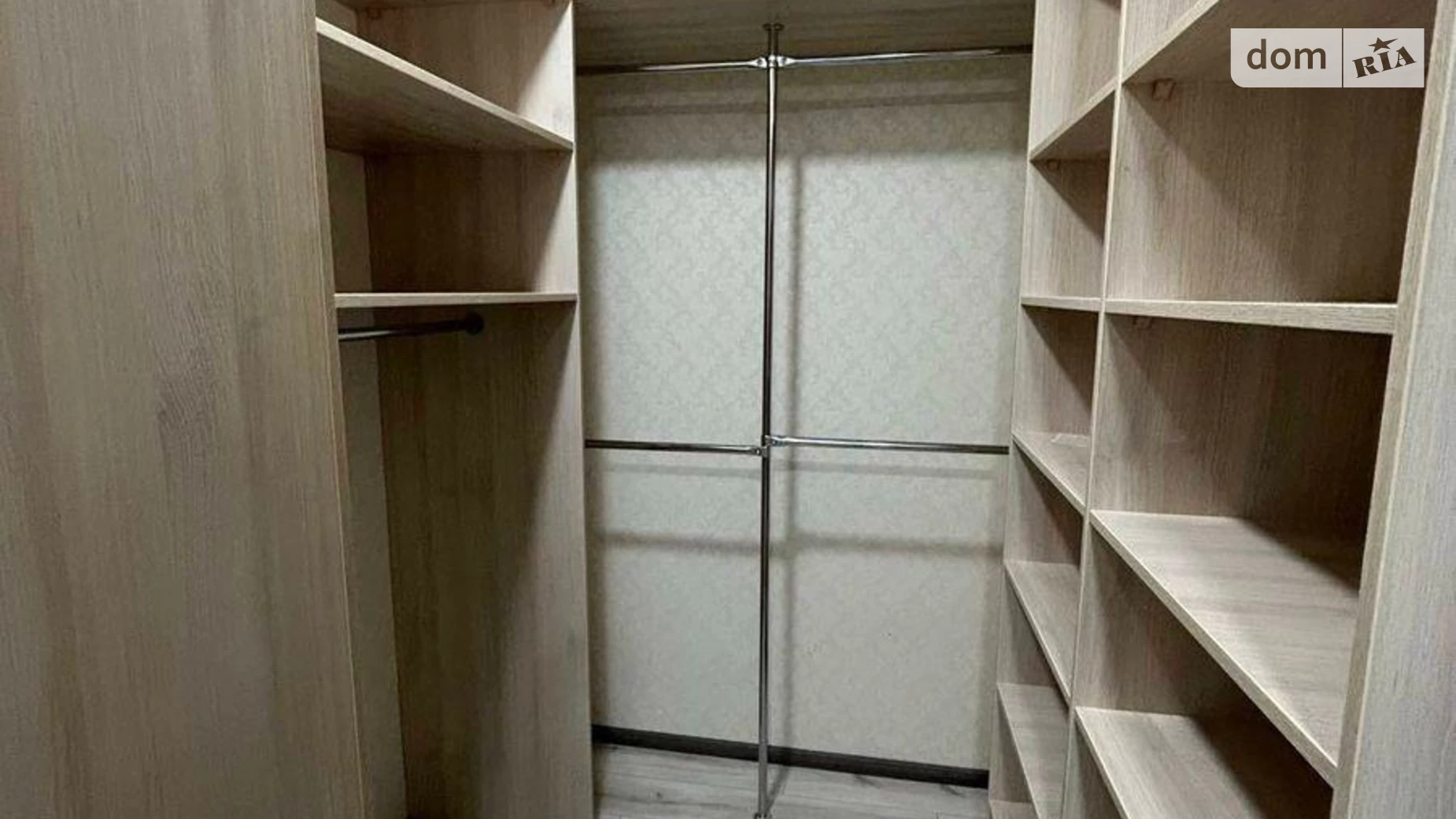 Продается 1-комнатная квартира 48 кв. м в Чабанах, ул. Юности, 4 - фото 2