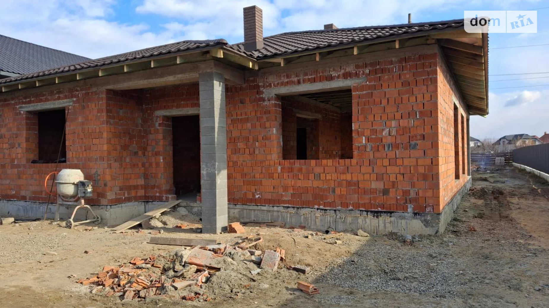 Продается одноэтажный дом 160 кв. м с балконом, цена: 135000 $ - фото 2