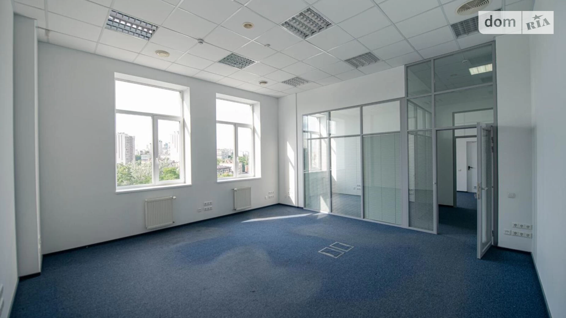 Сдается в аренду офис 330 кв. м в бизнес-центре, цена: 5850 $ - фото 4