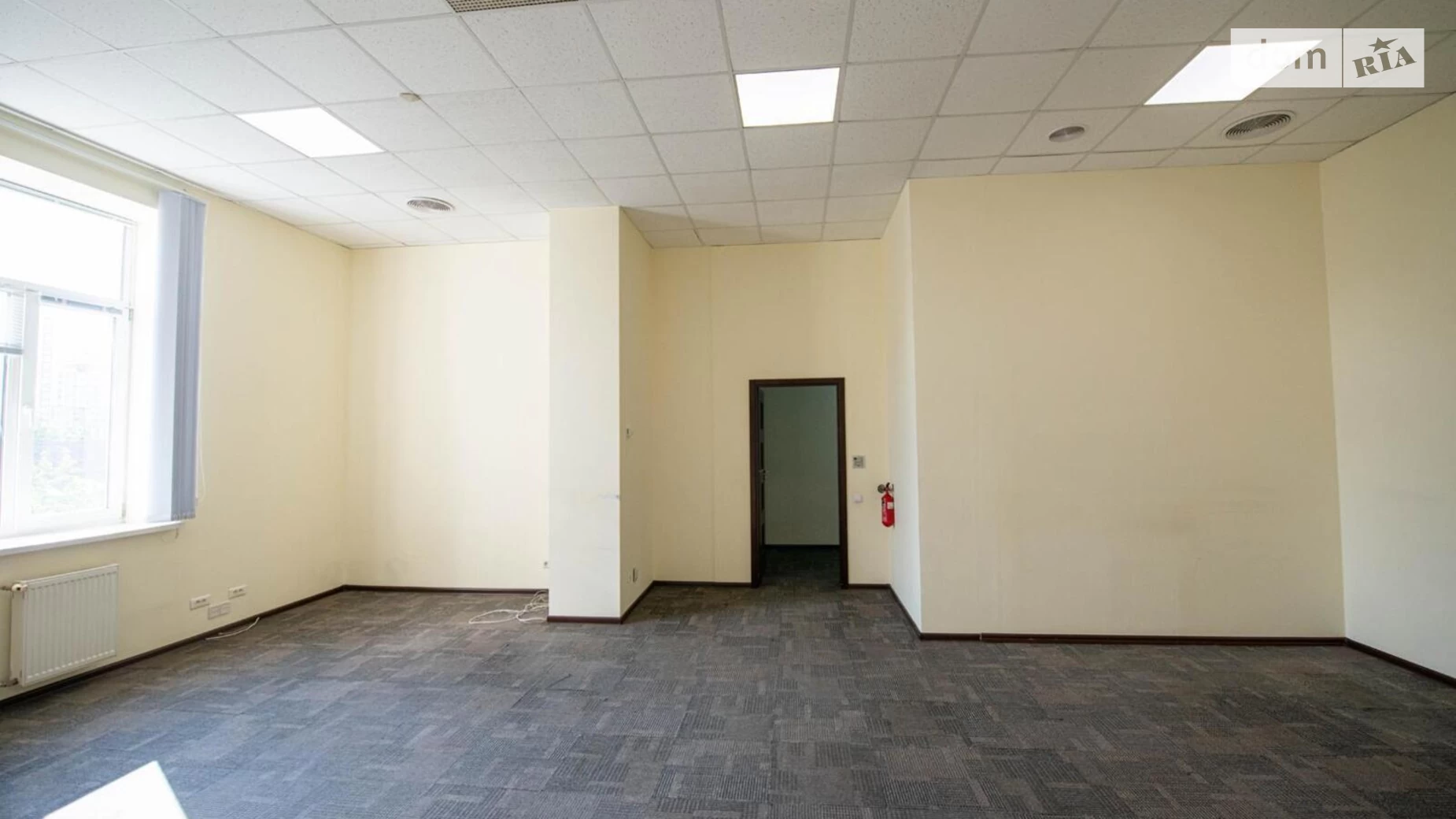 Сдается в аренду офис 370 кв. м в бизнес-центре, цена: 6500 $ - фото 3