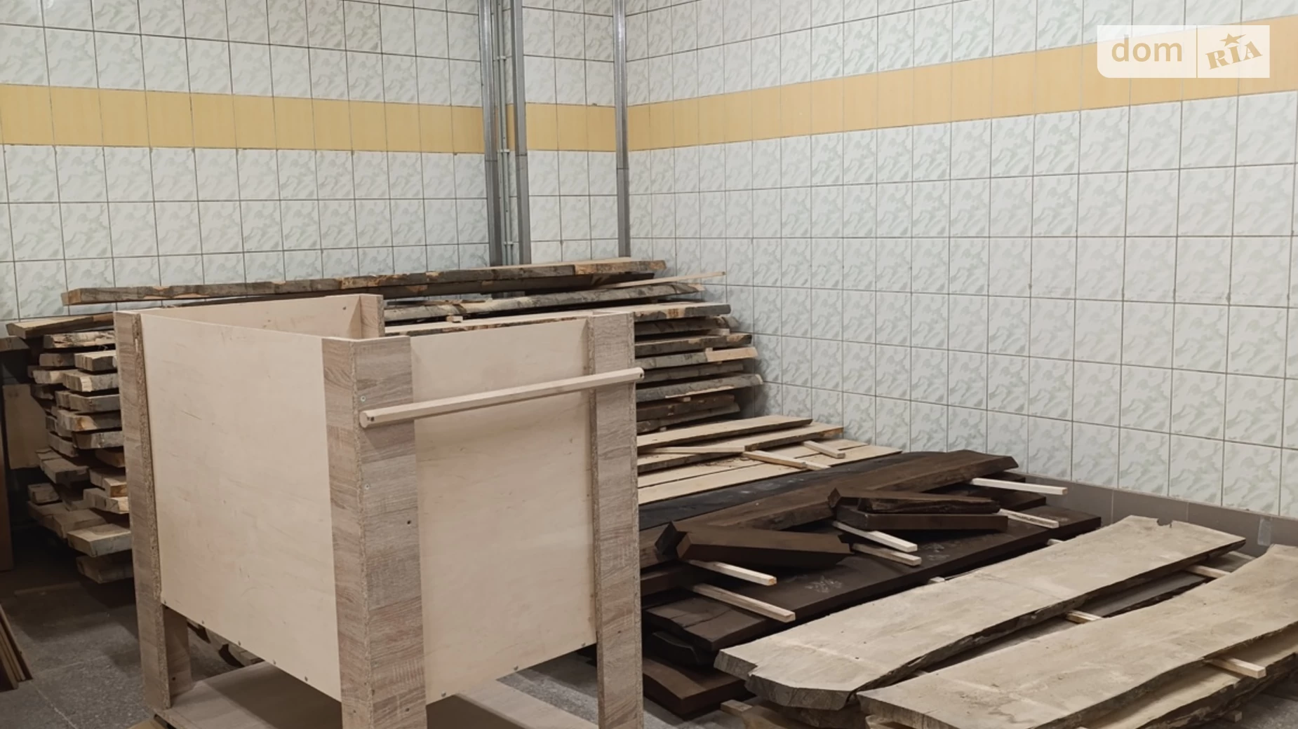 Продается помещения свободного назначения 920 кв. м в 2-этажном здании, цена: 600000 $ - фото 2