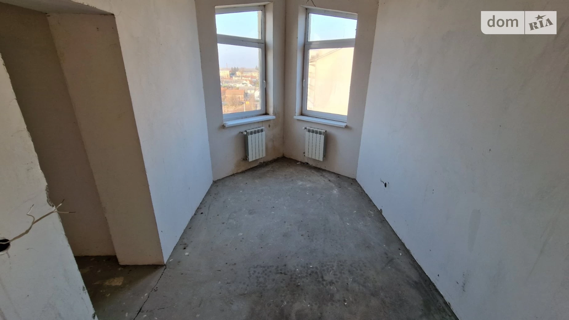 Продається 5-кімнатна квартира 147.3 кв. м у Чопі, вул. Тиха(Темето (Чапаєва)) - фото 2