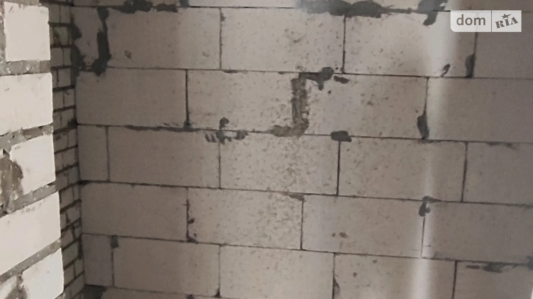 Продается 1-комнатная квартира 27 кв. м в Ирпене, ул. Соборная(ІІІ Интернационала), 1 - фото 2