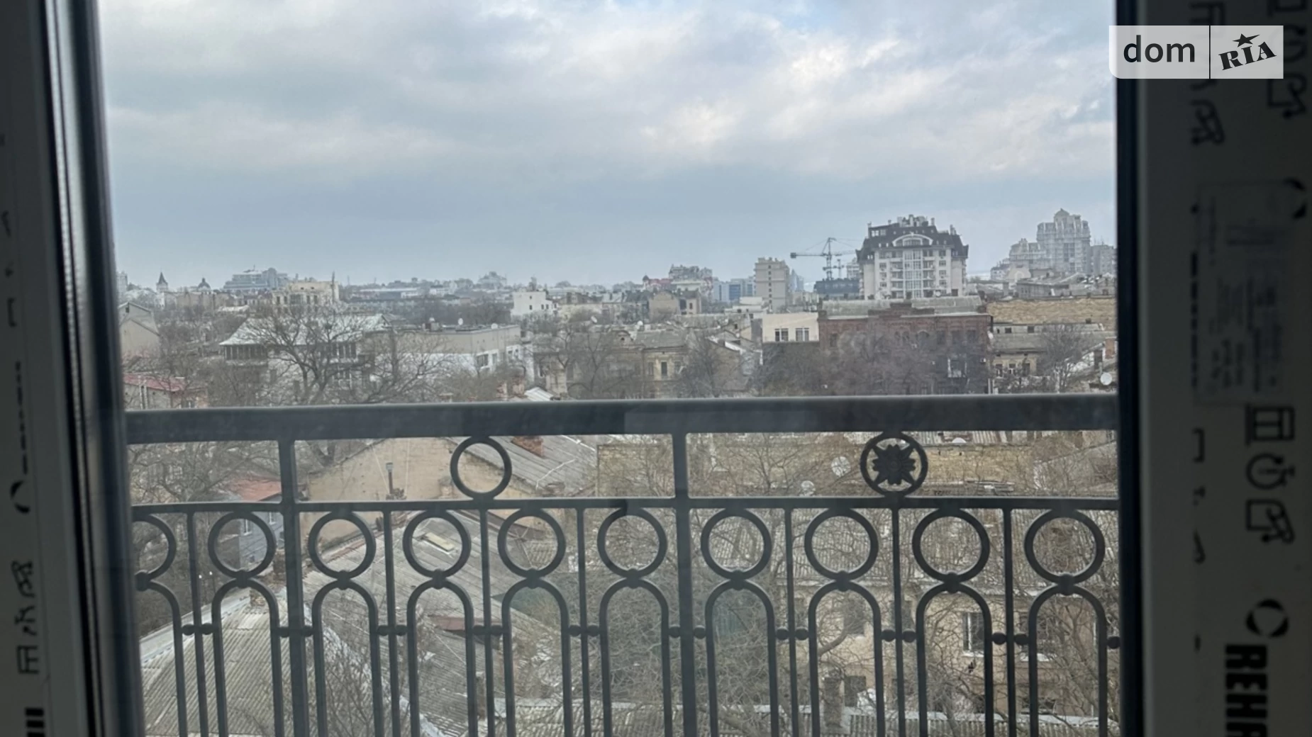 Продается 1-комнатная квартира 50 кв. м в Одессе, ул. Гимназическая, 13 - фото 3