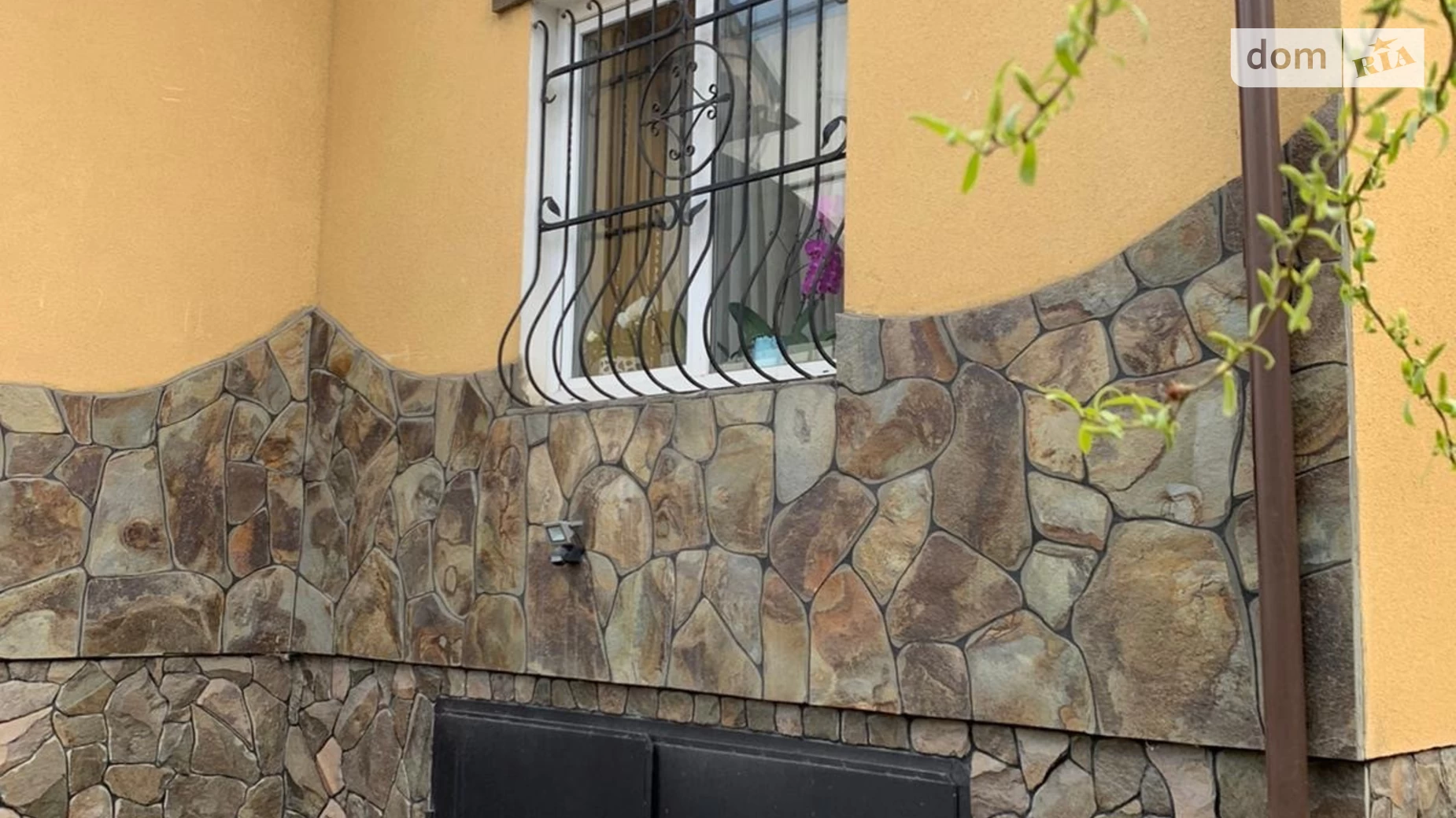 Продается дом на 3 этажа 301.8 кв. м с террасой, цена: 300000 $ - фото 4