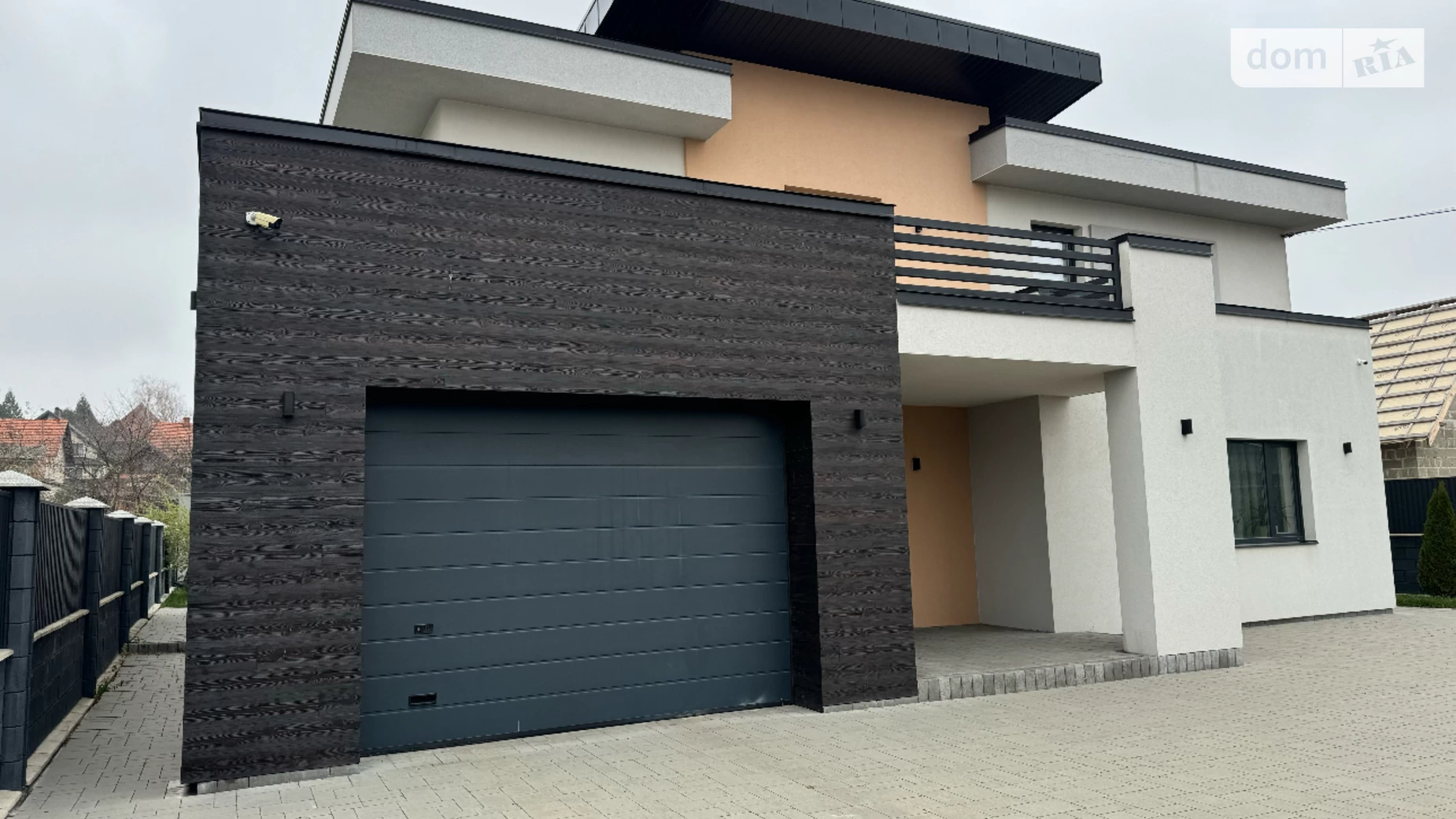 Продається будинок 2 поверховий 276 кв. м з гаражем, цена: 310000 $ - фото 2