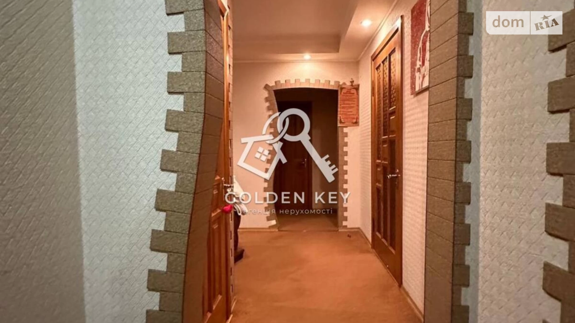Продается дом на 3 этажа 379.2 кв. м с беседкой, цена: 155000 $ - фото 3