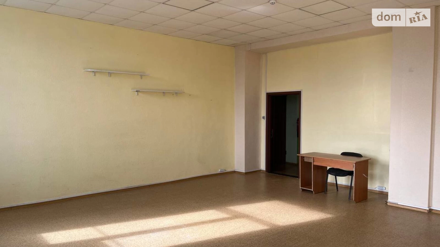 Здається в оренду офіс 51 кв. м в бізнес-центрі, цена: 9830 грн - фото 3