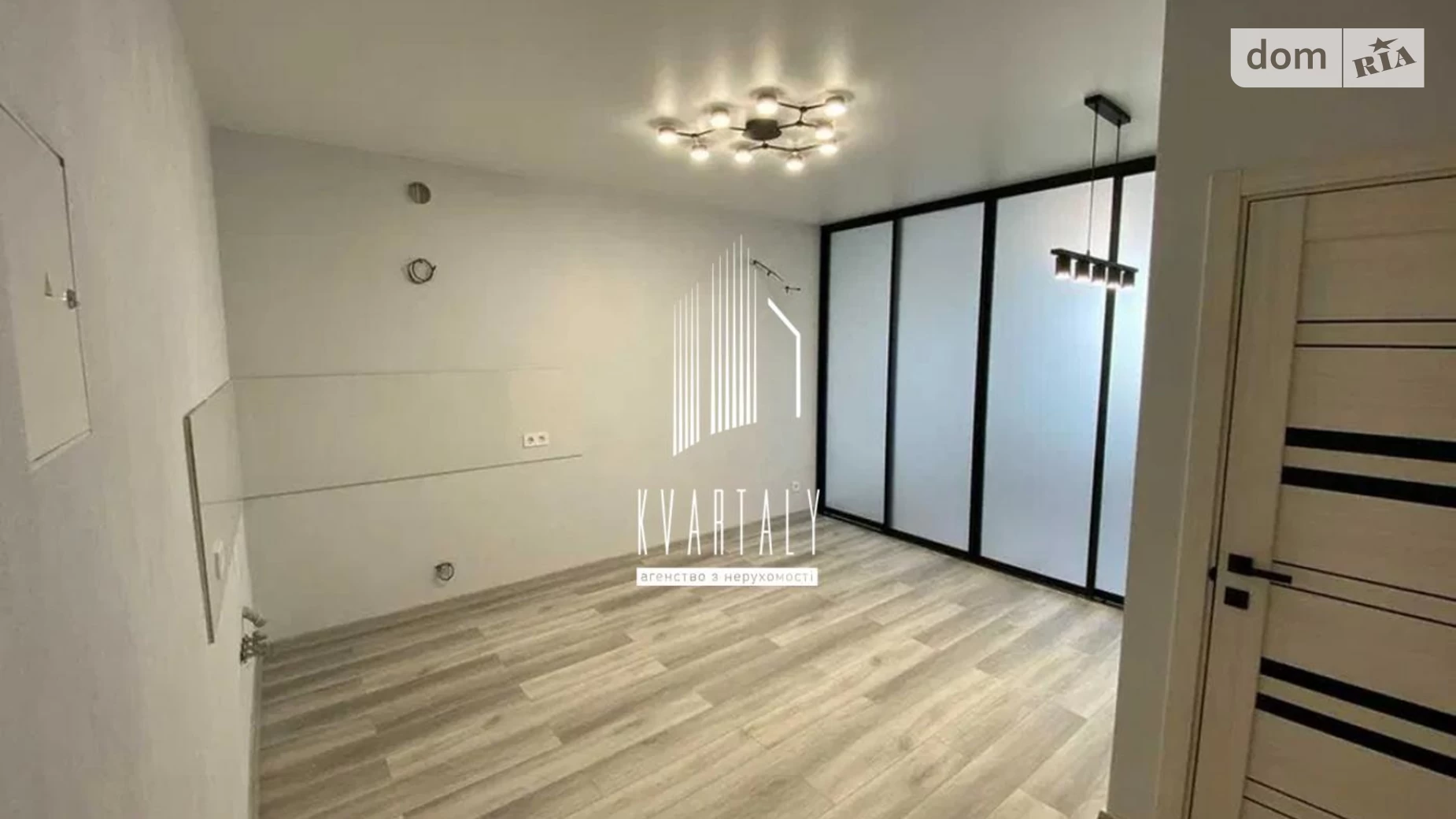 Продается 1-комнатная квартира 48 кв. м в Киеве, пер. Балтийский, 3А - фото 4