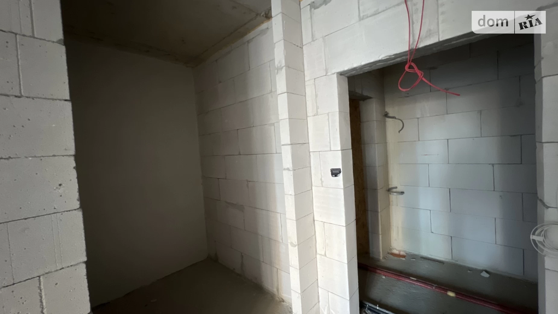 Продается 1-комнатная квартира 38 кв. м в Ивано-Франковске, ул. Ленкавского, 34/7 - фото 4