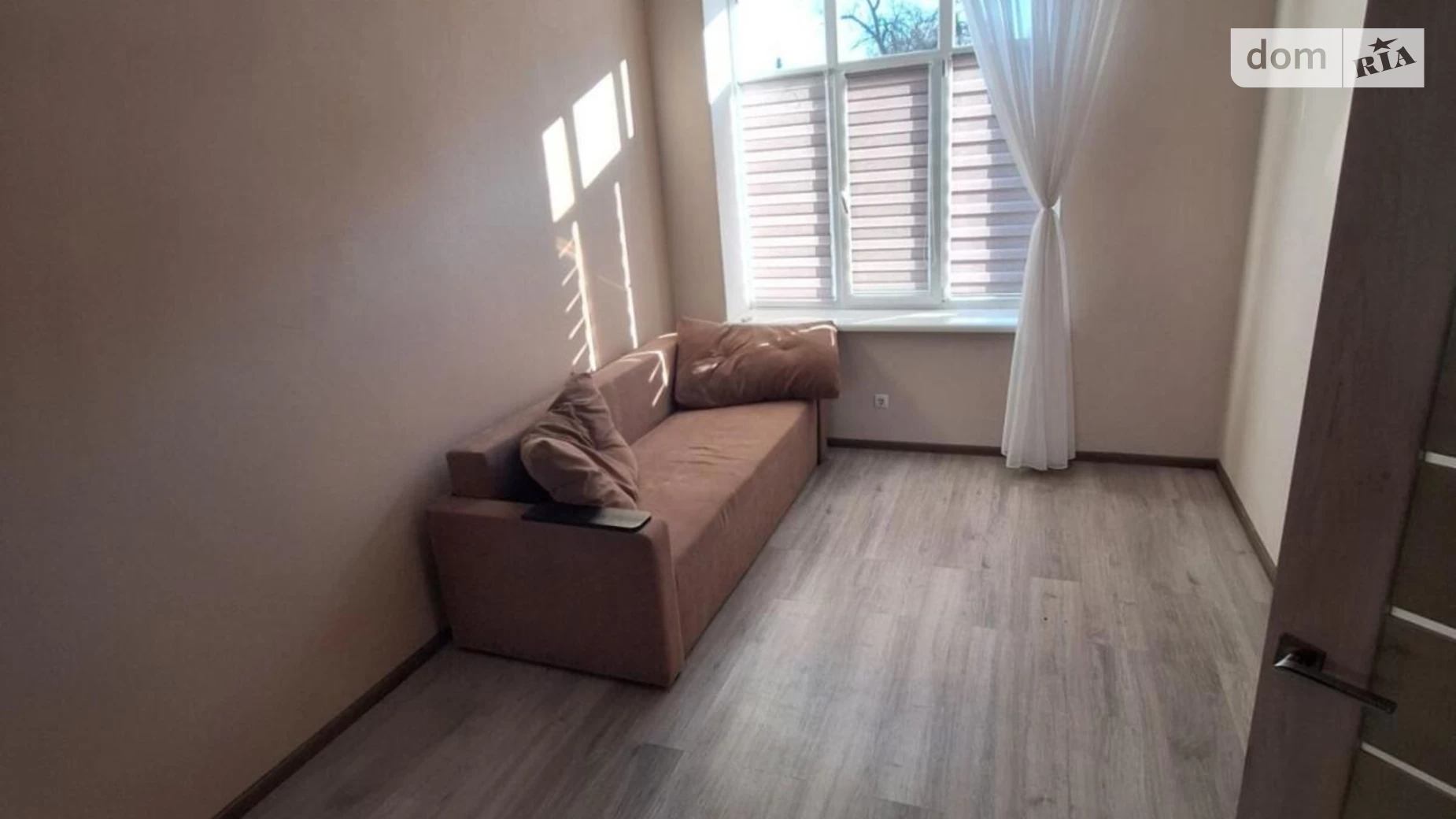 Продається 2-кімнатна квартира 46.5 кв. м у Дубно, цена: 47500 $ - фото 3