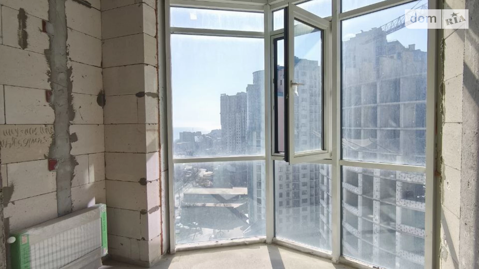 Продається 2-кімнатна квартира 60.2 кв. м у Одесі, Фонтанська дор., 118А/3 - фото 2