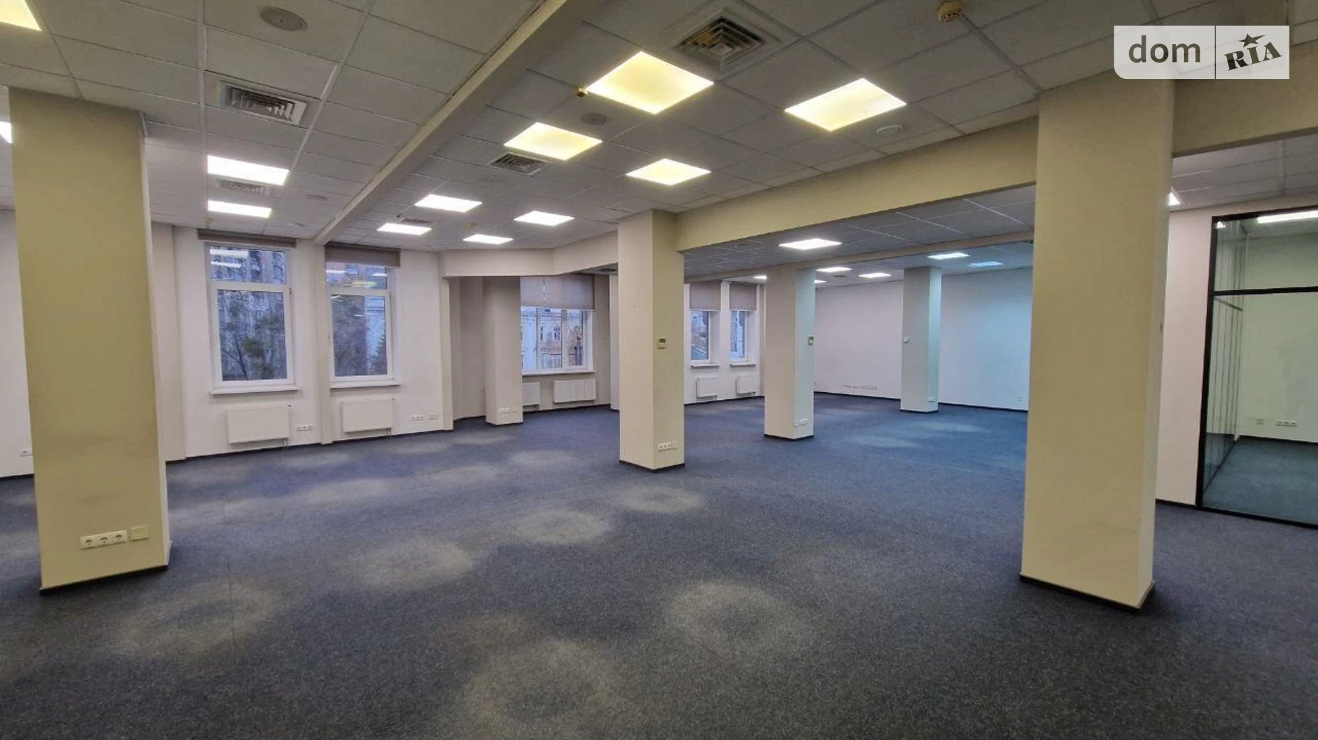 Сдается в аренду офис 545 кв. м в бизнес-центре, цена: 9800 $ - фото 2
