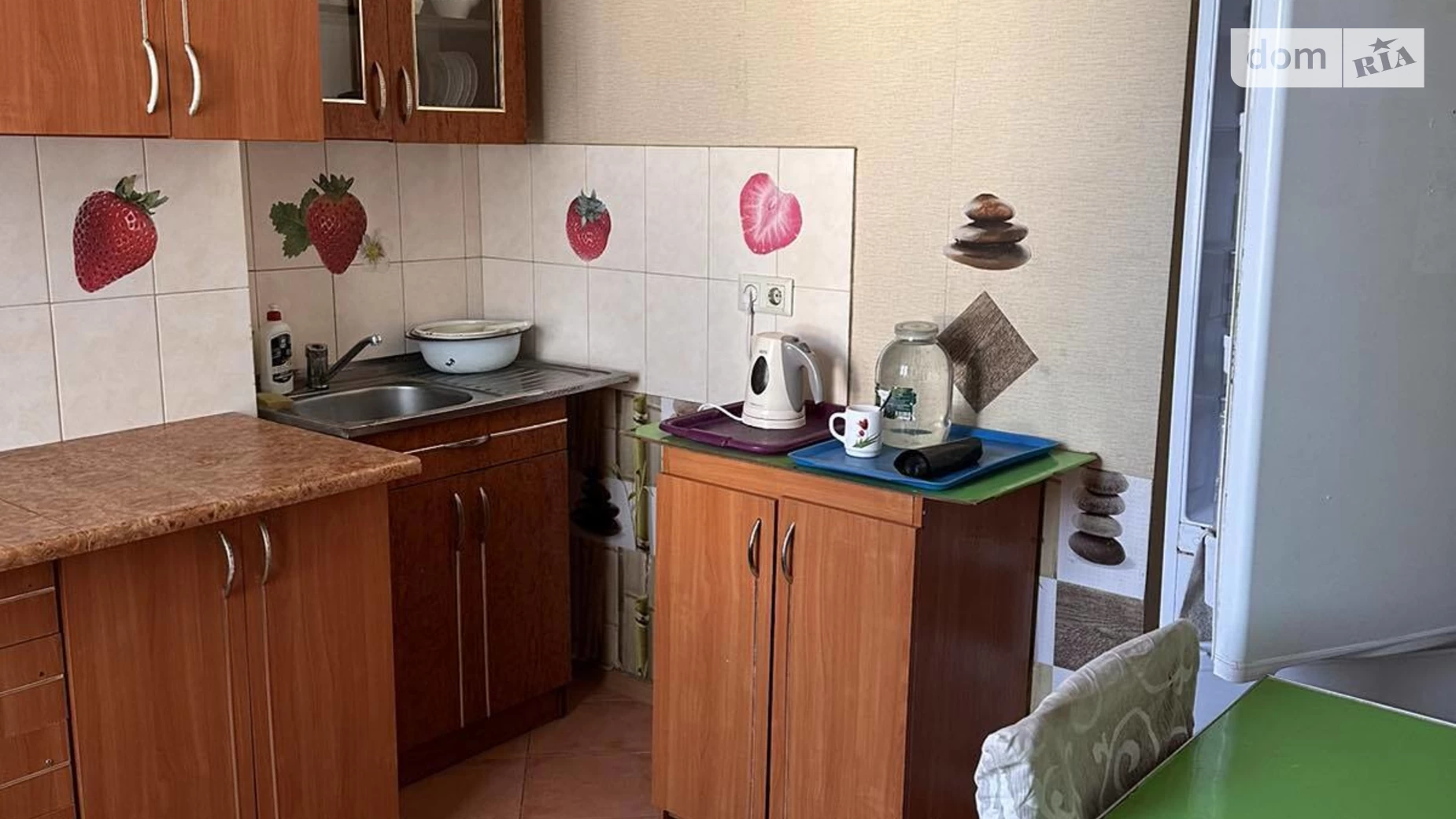 Продается 2-комнатная квартира 55 кв. м в Хлебодарском, ул. Черноморская - фото 2