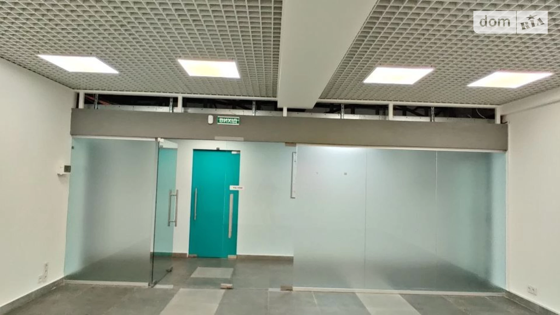 Сдается в аренду офис 54 кв. м в бизнес-центре, цена: 22680 грн - фото 4