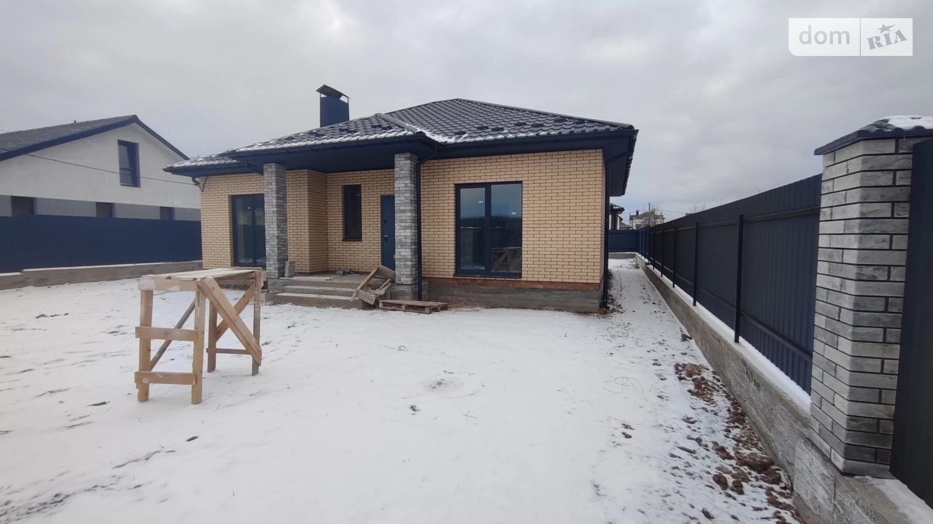 Продается одноэтажный дом 95 кв. м с камином, цена: 76000 $ - фото 4