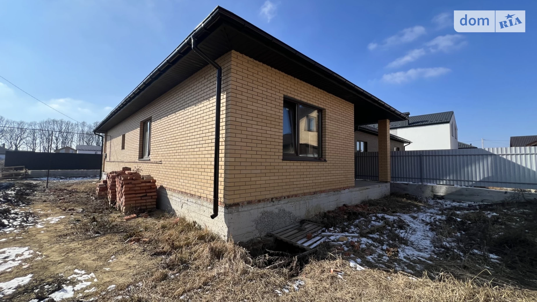 Продается одноэтажный дом 105 кв. м с баней/сауной, цена: 92999 $ - фото 2