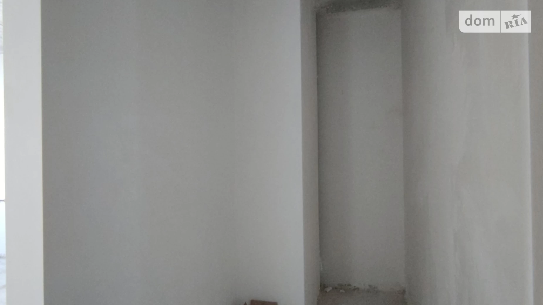 Продается 1-комнатная квартира 38 кв. м в Ивано-Франковске, ул. Бандеры Степана, 77 - фото 2