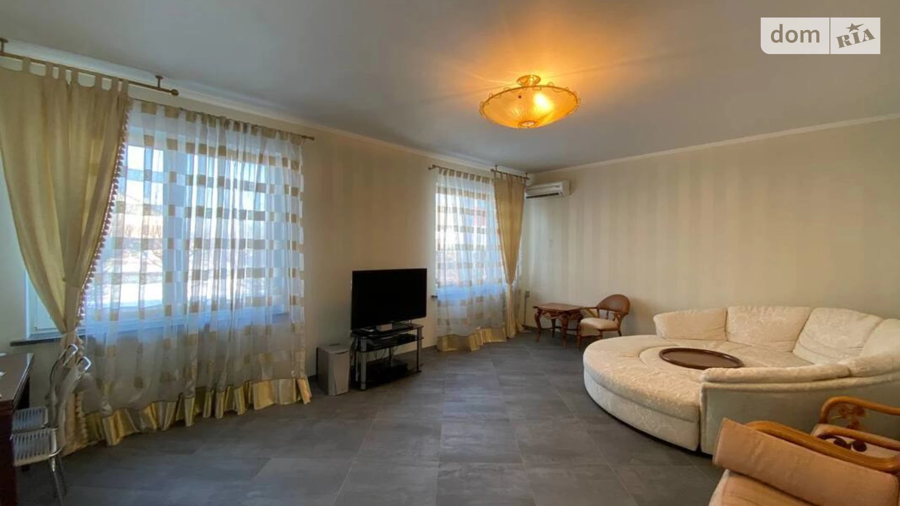 Сдается в аренду дом на 2 этажа 150 кв. м с садом, цена: 1300 $ - фото 5