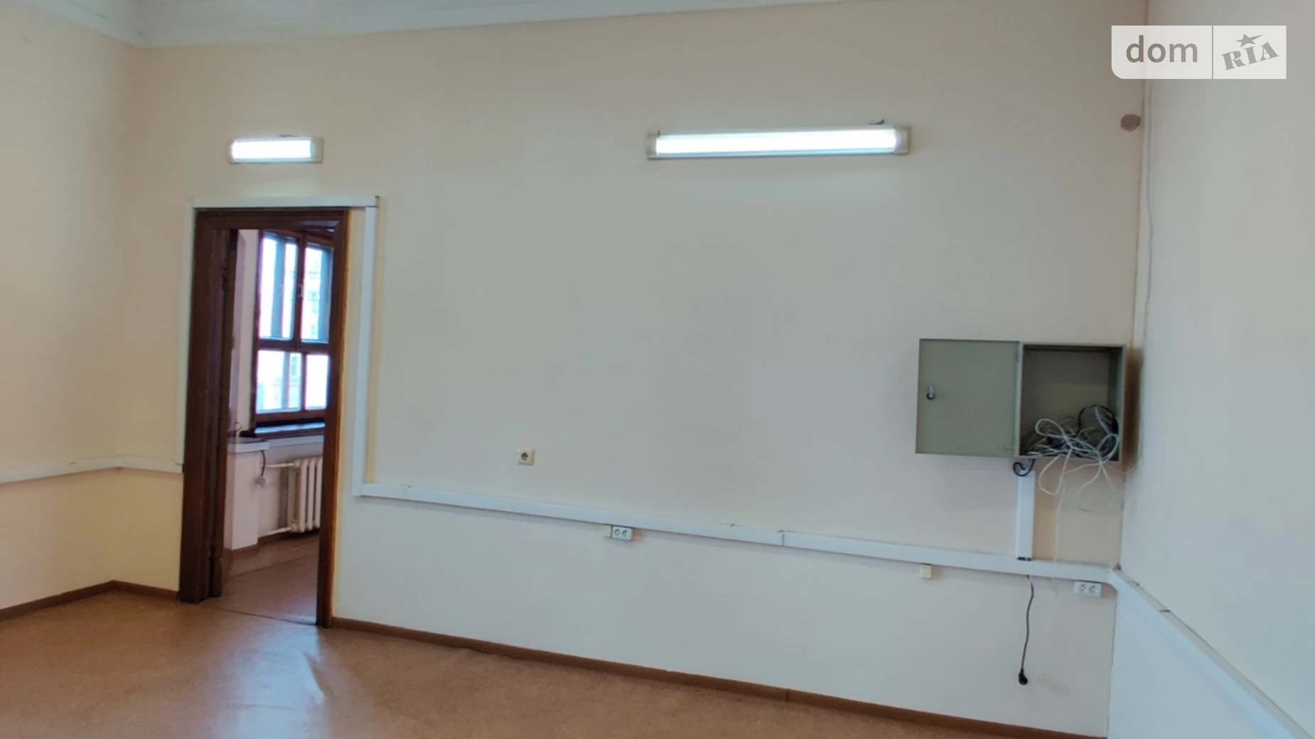 Здається в оренду офіс 90.1 кв. м в бізнес-центрі, цена: 27030 грн - фото 4