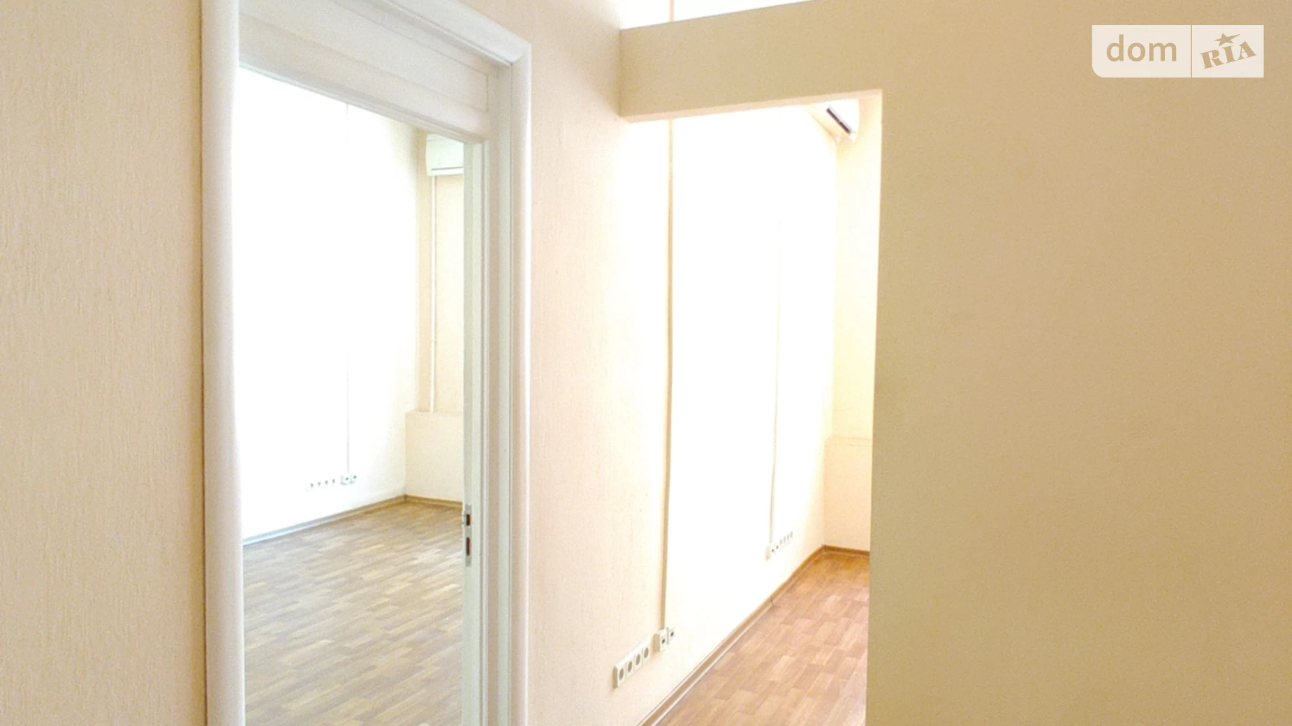 Здається в оренду офіс 49.6 кв. м в бізнес-центрі, цена: 16370 грн - фото 2