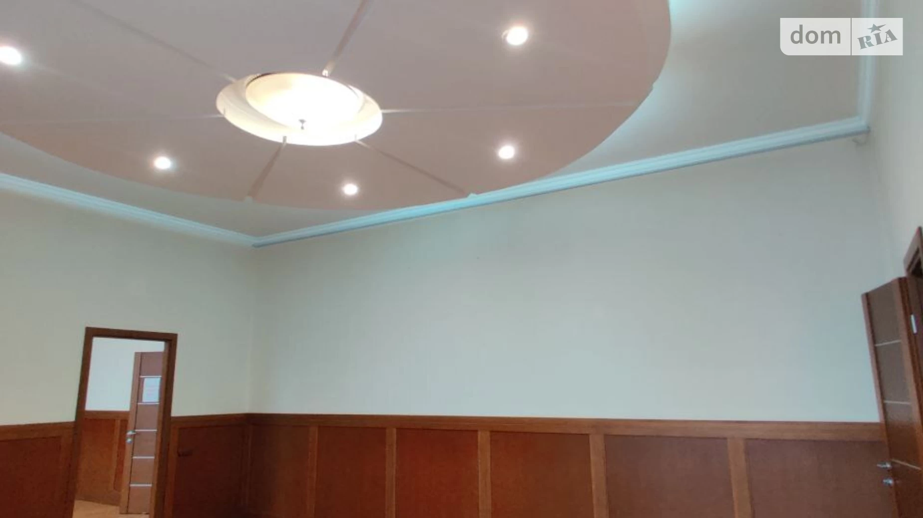 Здається в оренду офіс 100 кв. м в бізнес-центрі, цена: 35000 грн - фото 4