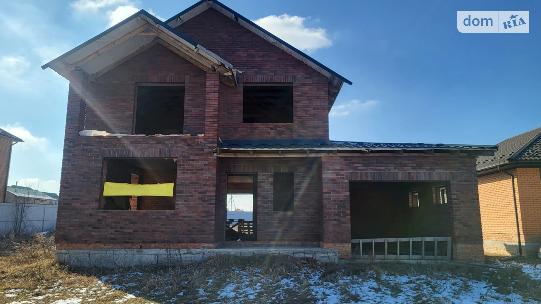 Продается дом на 2 этажа 160 кв. м с гаражом, цена: 92000 $ - фото 2