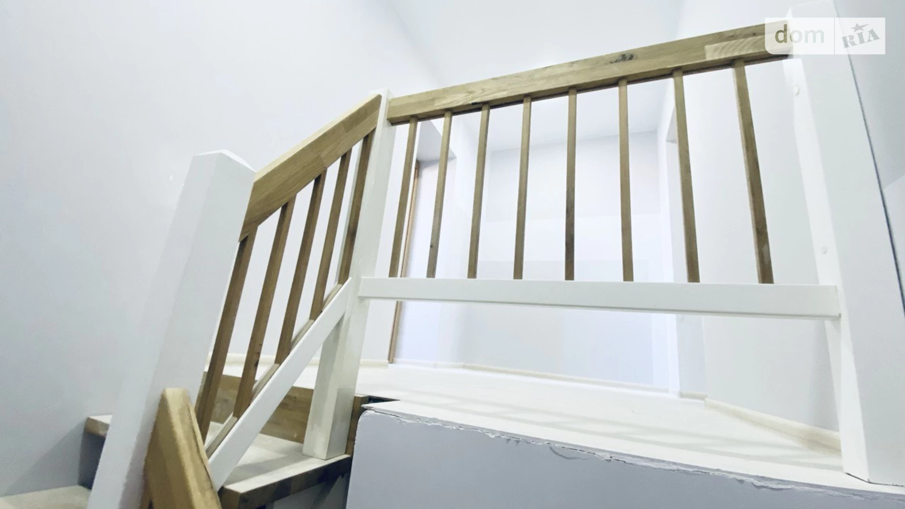 Продается 4-комнатная квартира 145.3 кв. м в Борисполе, ул. Виктора Йовы, 1 - фото 2