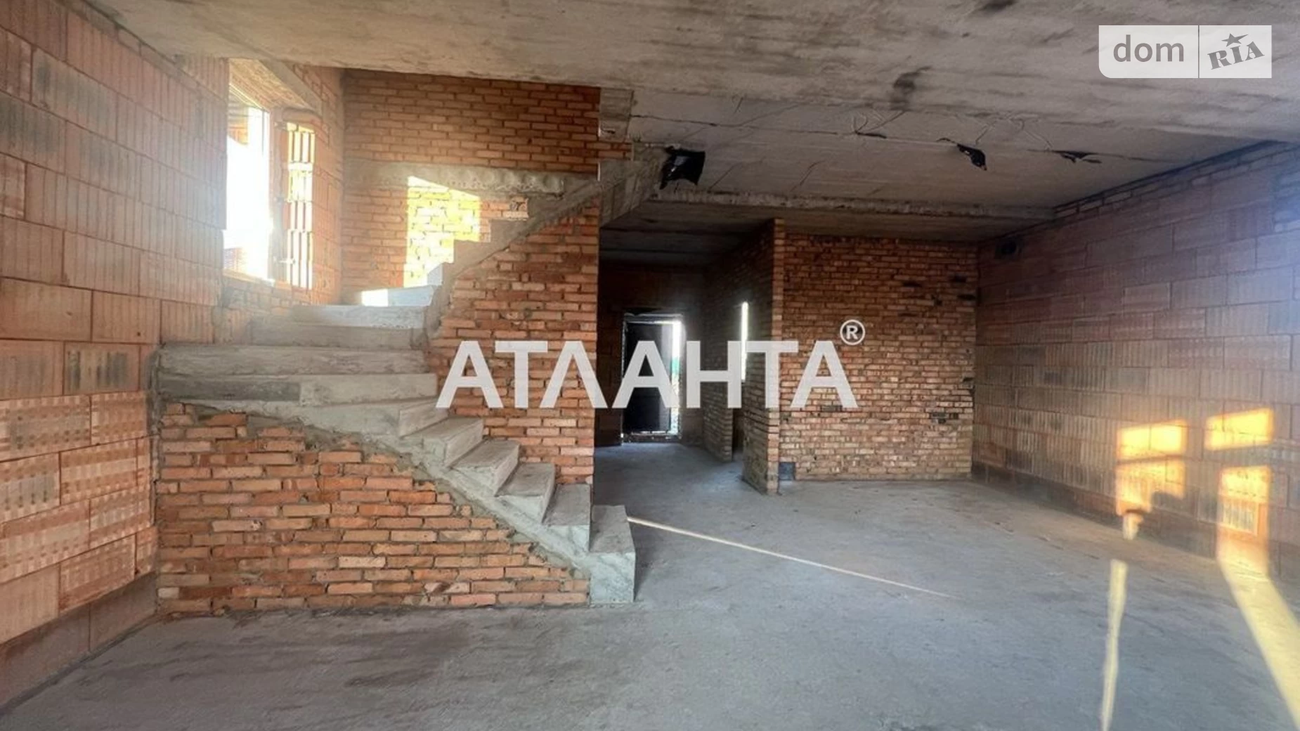 Продается дом на 2 этажа 120 кв. м с мансардой, цена: 75000 $ - фото 3