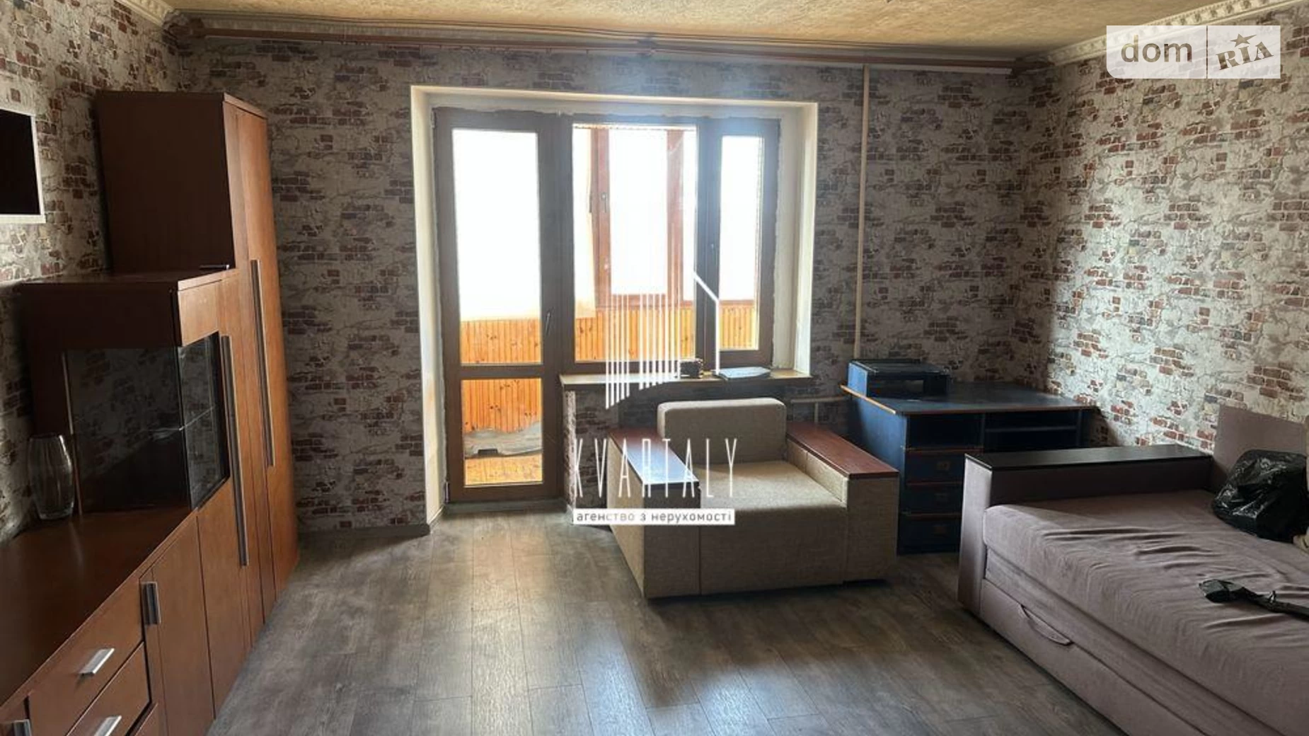 Продается 3-комнатная квартира 66.9 кв. м в Киеве, ул. Автозаводская, 89А - фото 2
