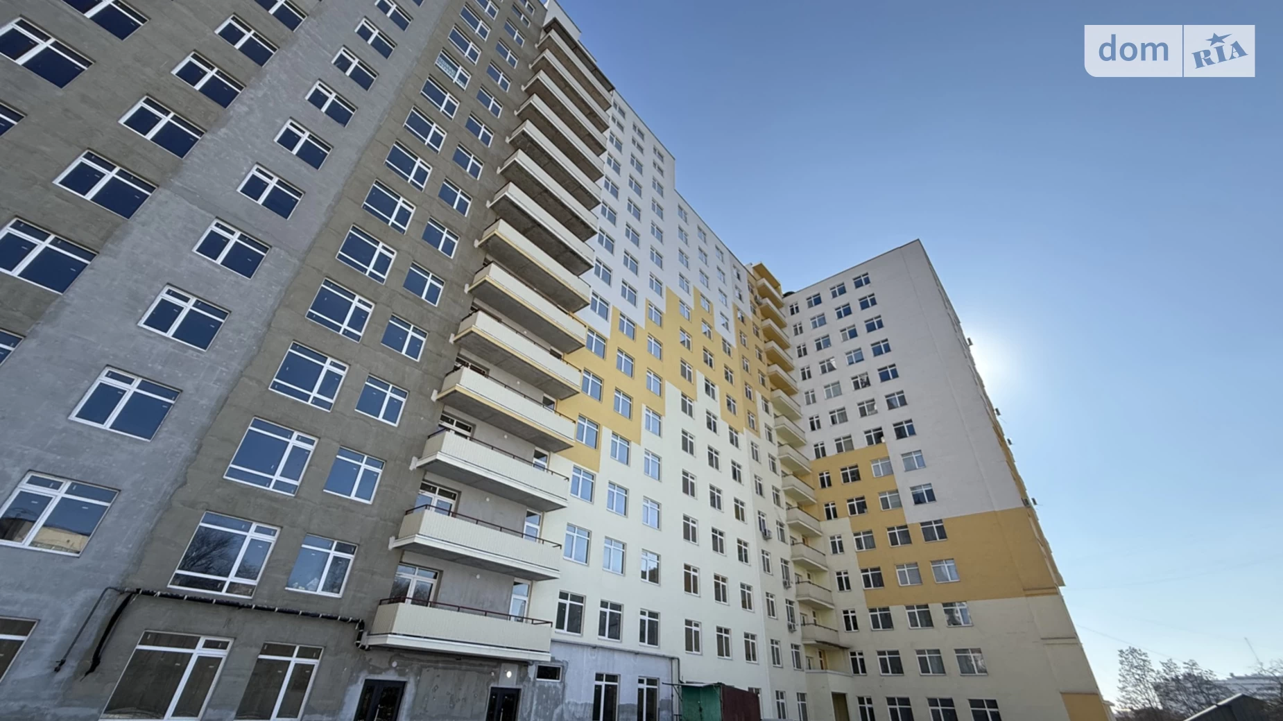 Продается 2-комнатная квартира 73 кв. м в Хмельницком, ул. Свободы, 12 корпус 2 - фото 2