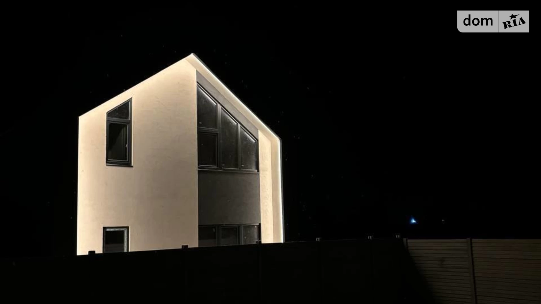 Продается дом на 2 этажа 136.5 кв. м с садом, цена: 102000 $ - фото 3