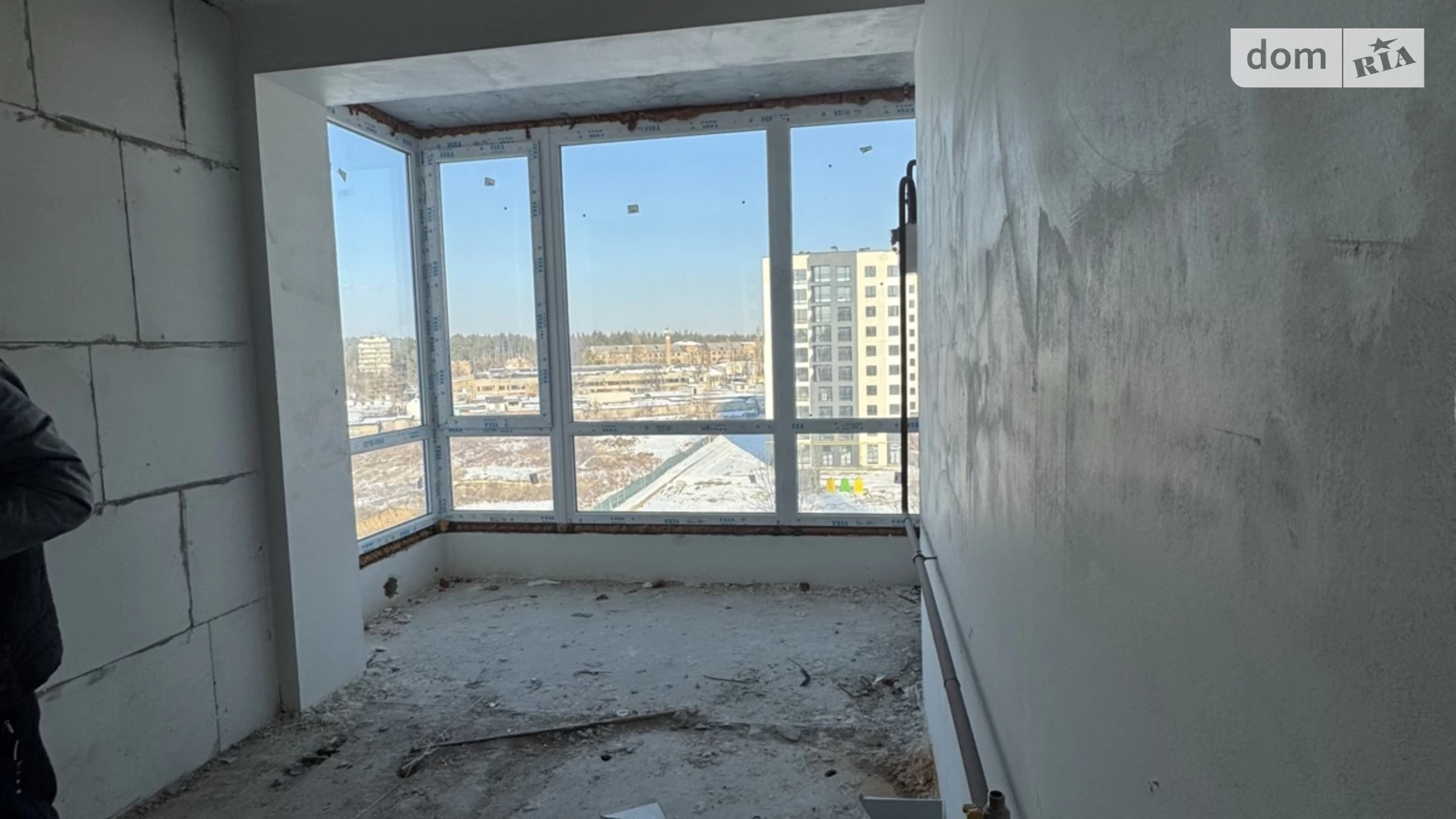 Продается 1-комнатная квартира 43 кв. м в Буче, ул. Ивана Кожедуба, 8А - фото 2