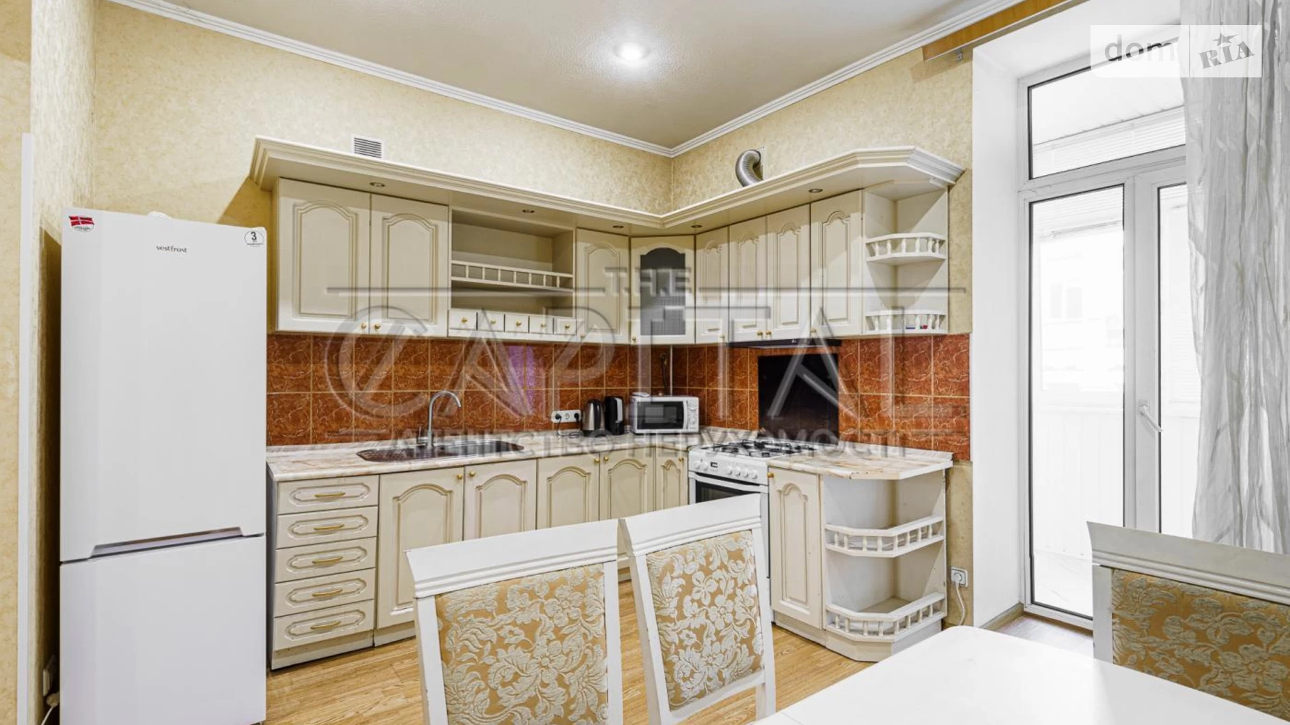 Продается 2-комнатная квартира 64 кв. м в, цена: 130000 $ - фото 2