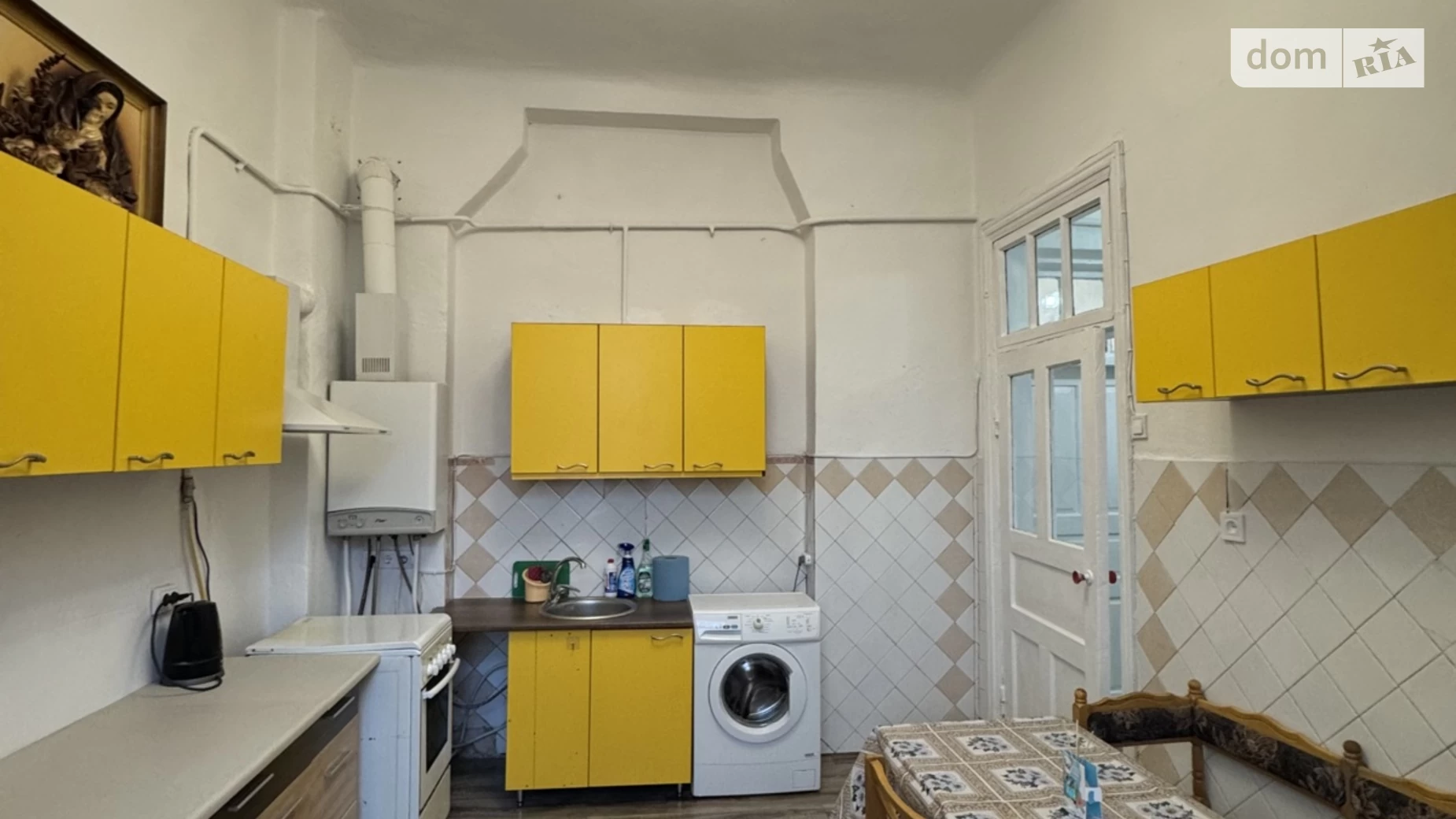 Продается 2-комнатная квартира 62.3 кв. м в Черновцах - фото 2