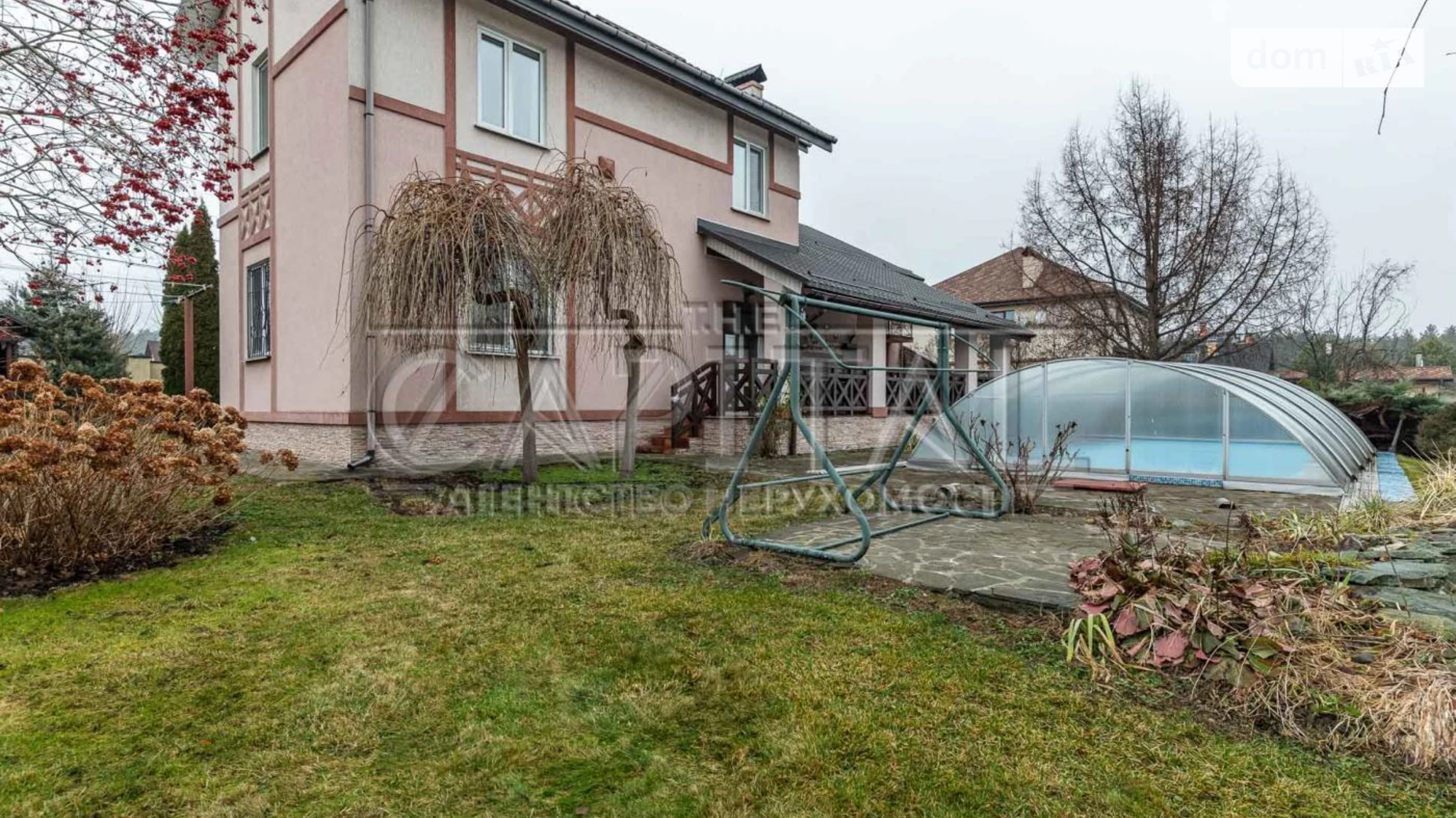 Продается дом на 2 этажа 303.8 кв. м с балконом, цена: 250000 $ - фото 2