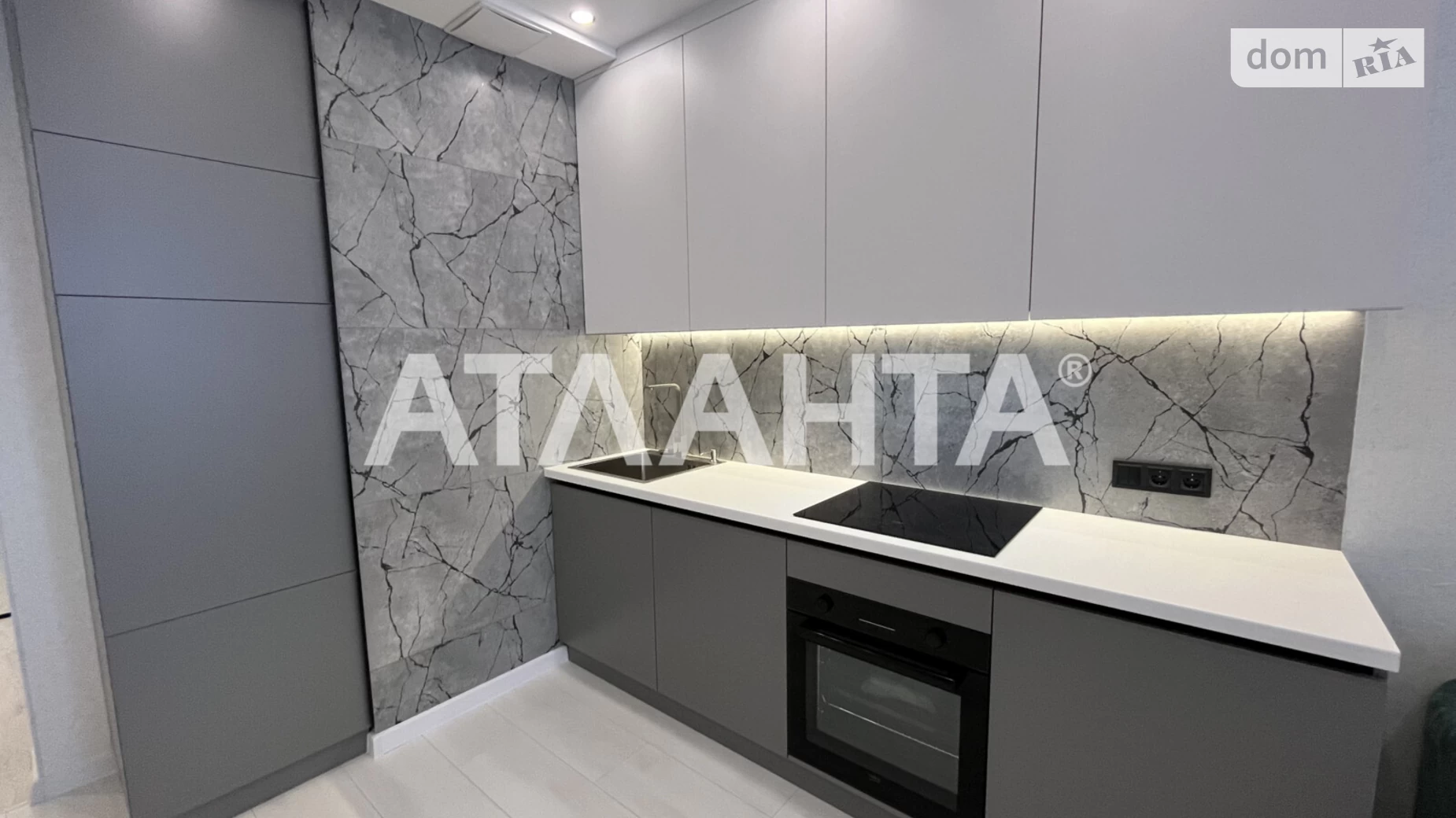 Продається 1-кімнатна квартира 33.5 кв. м у Одесі, вул. Івана Франка - фото 2