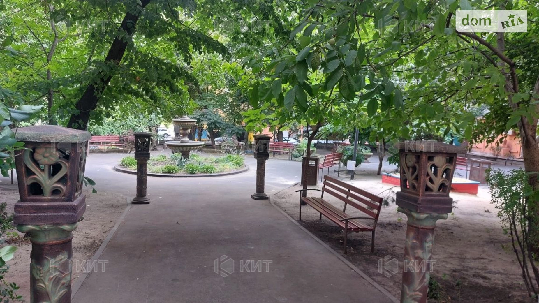 Продается 3-комнатная квартира 76 кв. м в Харькове, Конституции майд., 2/2 - фото 2