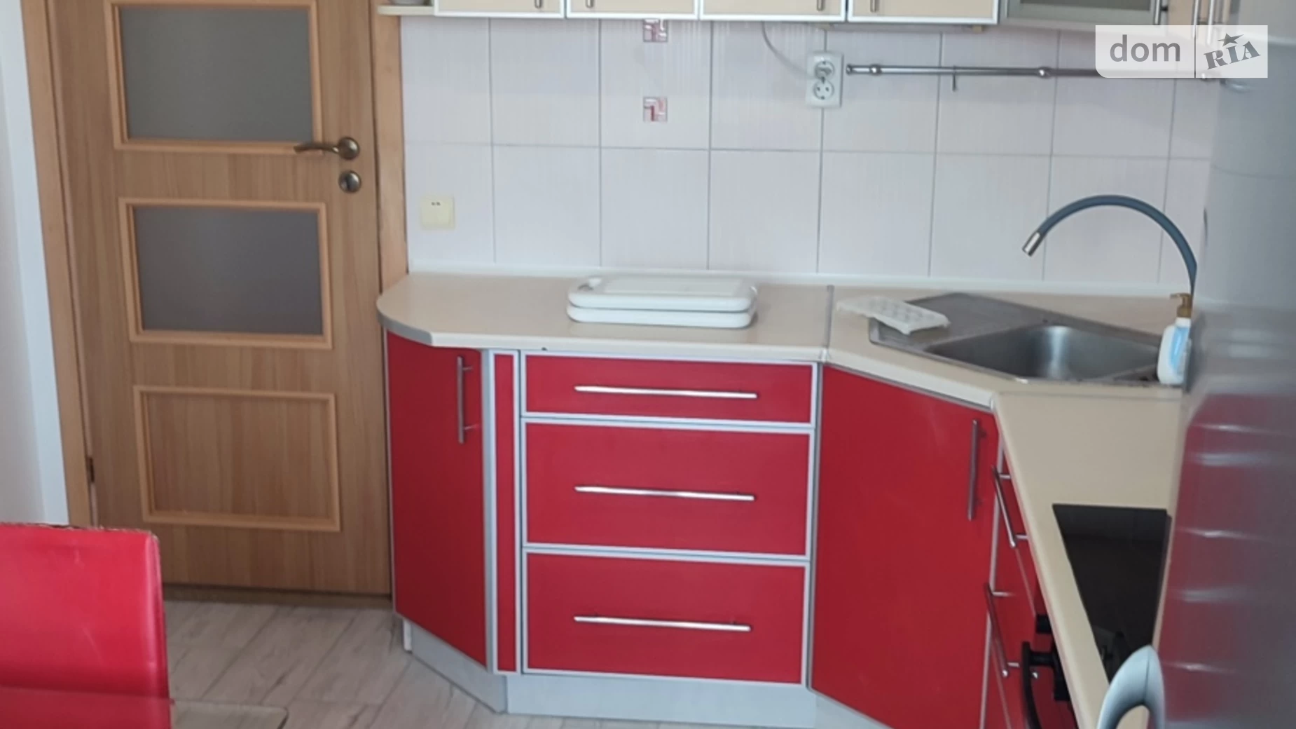 Продается 3-комнатная квартира 87.3 кв. м в Хмельницком, ул. Пилотская, 7 - фото 2
