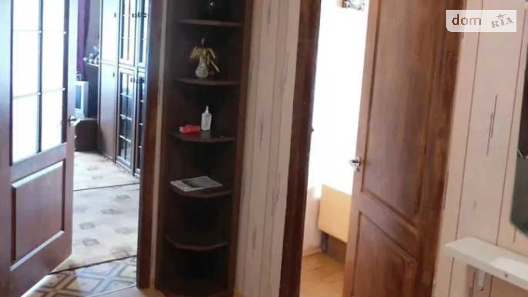 Продается 3-комнатная квартира 52 кв. м в Полтаве, ул. Великотырновская - фото 2