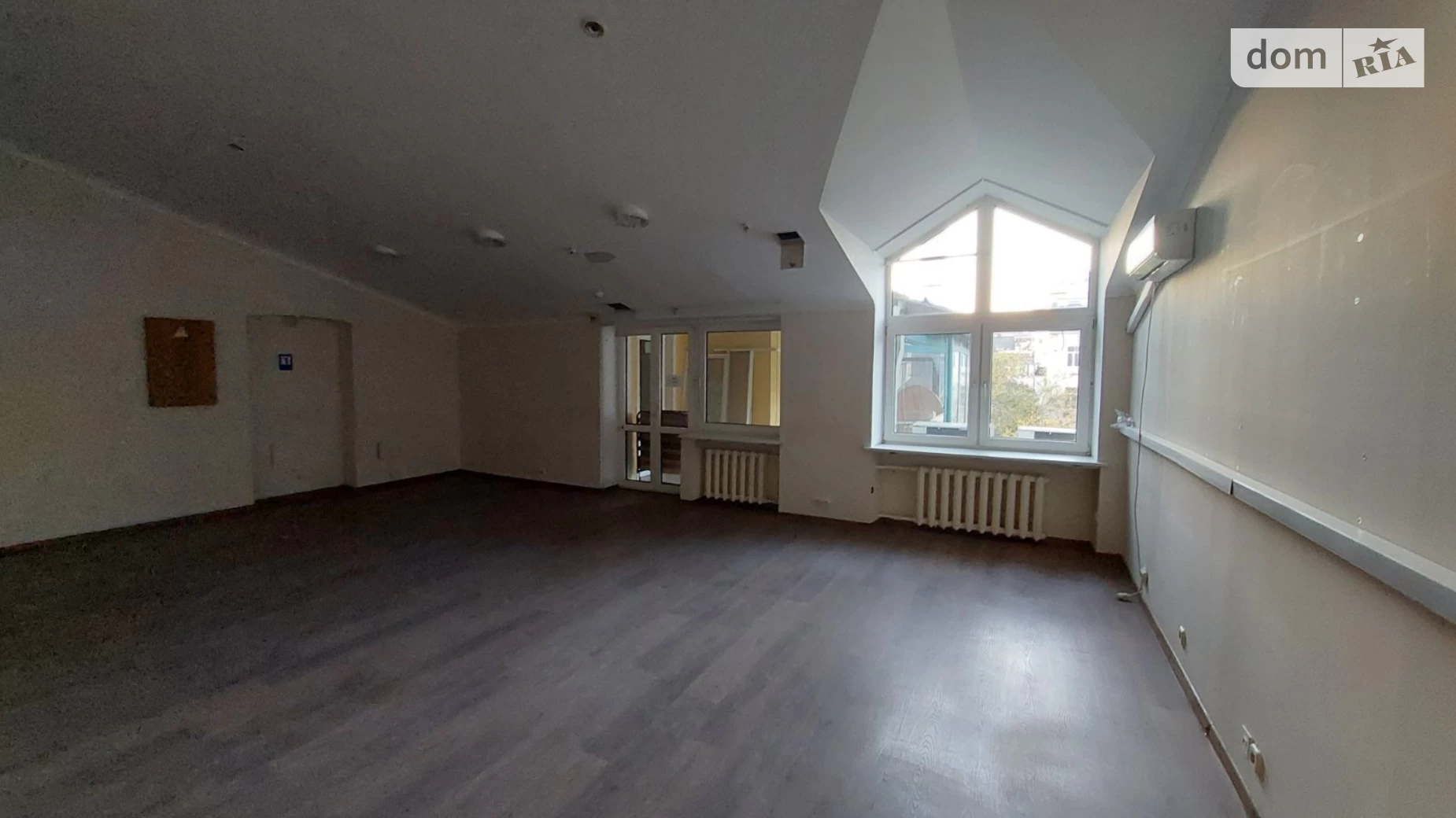 Здається в оренду офіс 205 кв. м в бізнес-центрі, цена: 3000 $ - фото 3