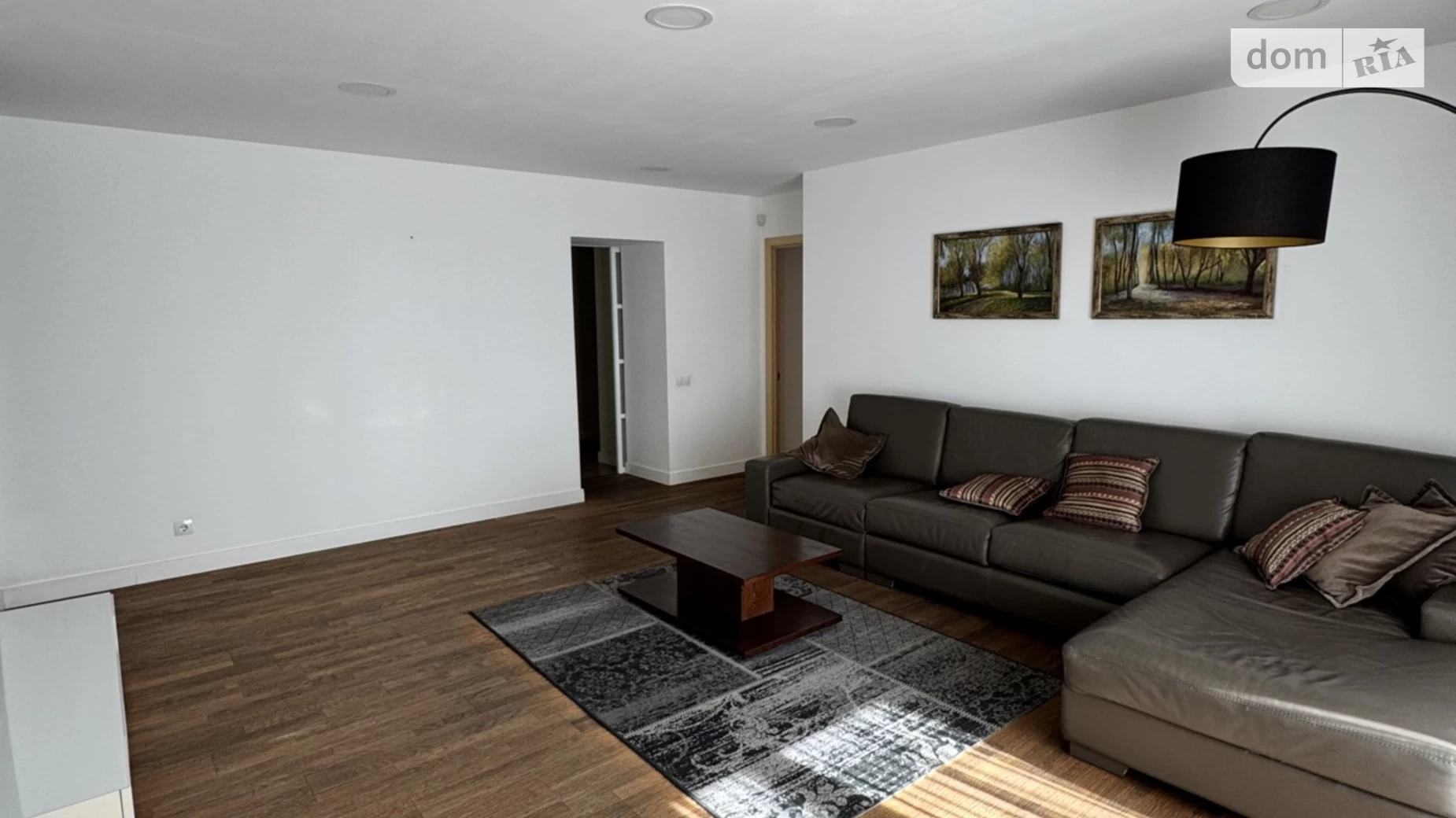 Продается 4-комнатная квартира 119.7 кв. м в, цена: 114000 $ - фото 3