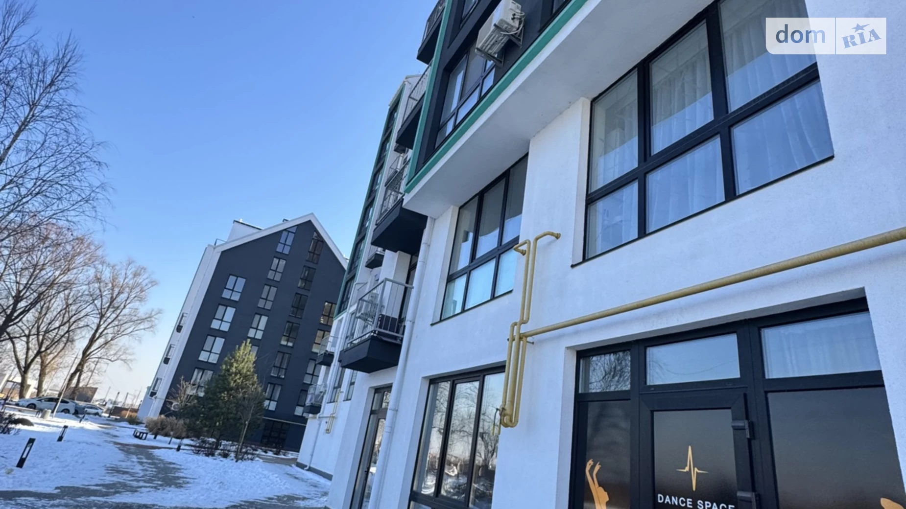 Продается 2-комнатная квартира 73 кв. м в Белогородке - фото 4