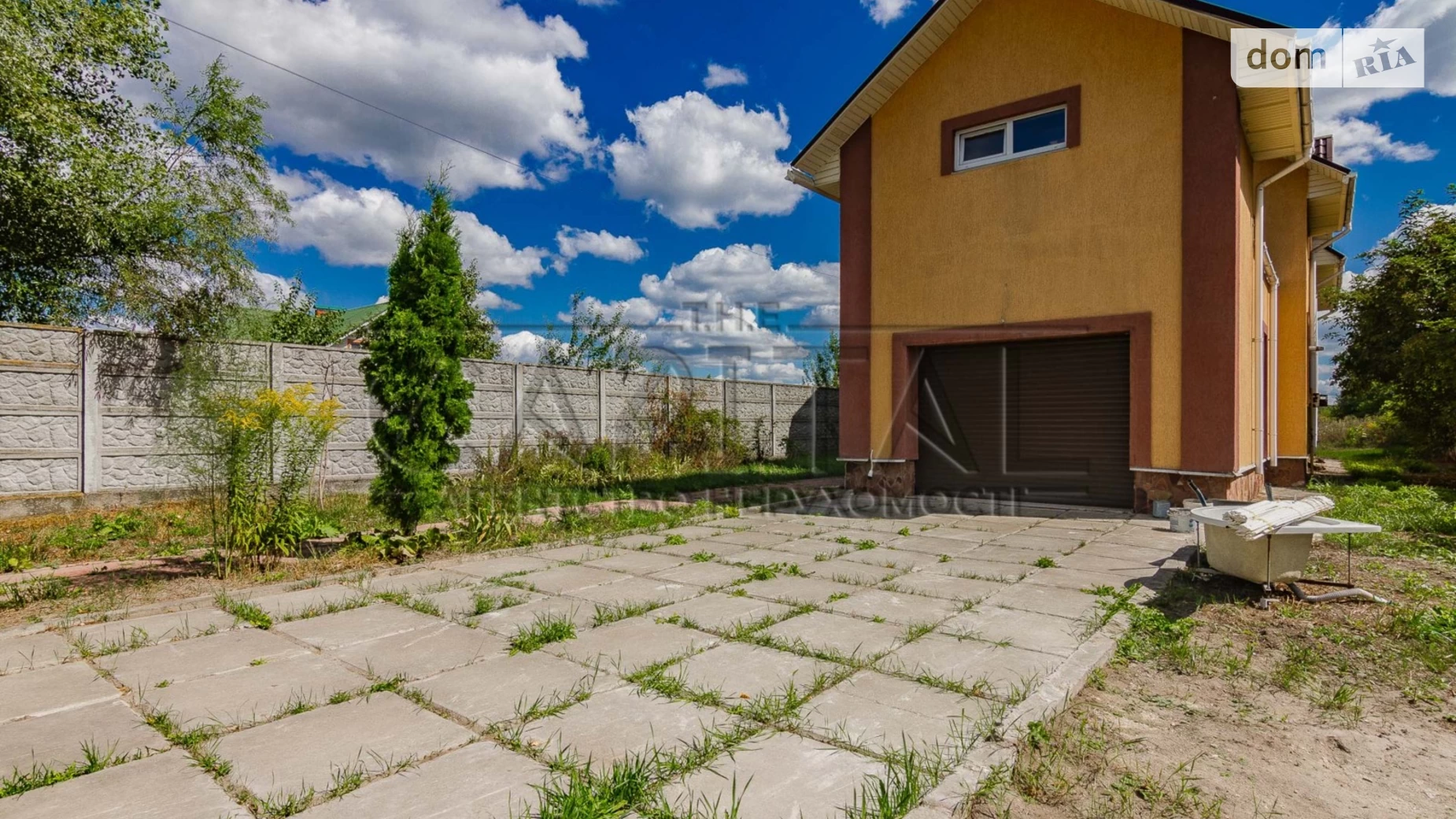 Продается дом на 2 этажа 202 кв. м с садом, цена: 151000 $ - фото 2