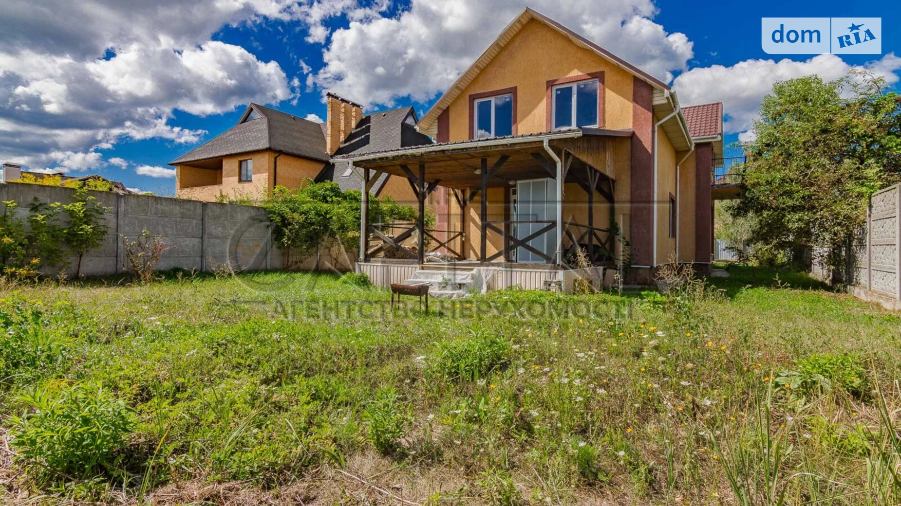 Продается дом на 2 этажа 200 кв. м с беседкой, цена: 151000 $ - фото 4