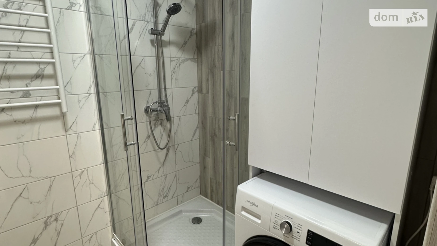 Продается 1-комнатная квартира 43 кв. м в, цена: 69500 $ - фото 2