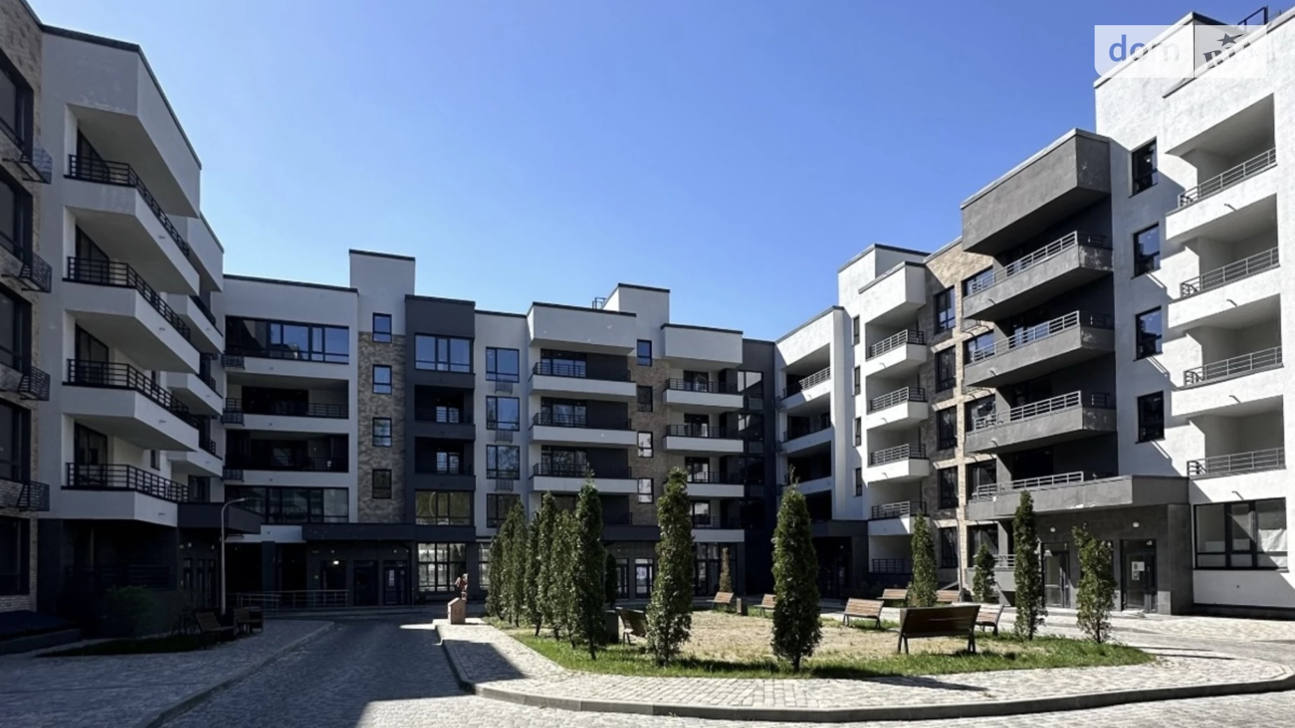 Продается 3-комнатная квартира 76.8 кв. м в Киеве, ул. Квитки Цисык, 32 - фото 2